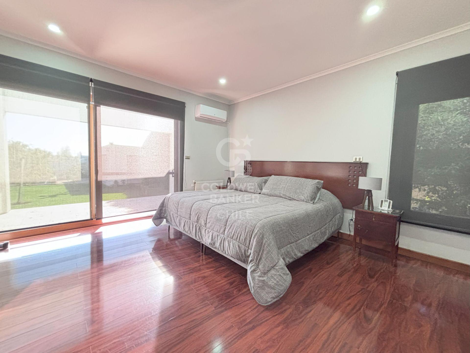 Colina, Chile, 4 Bedrooms Bedrooms, ,6 BathroomsBathrooms,Residential,For Sale,1776759