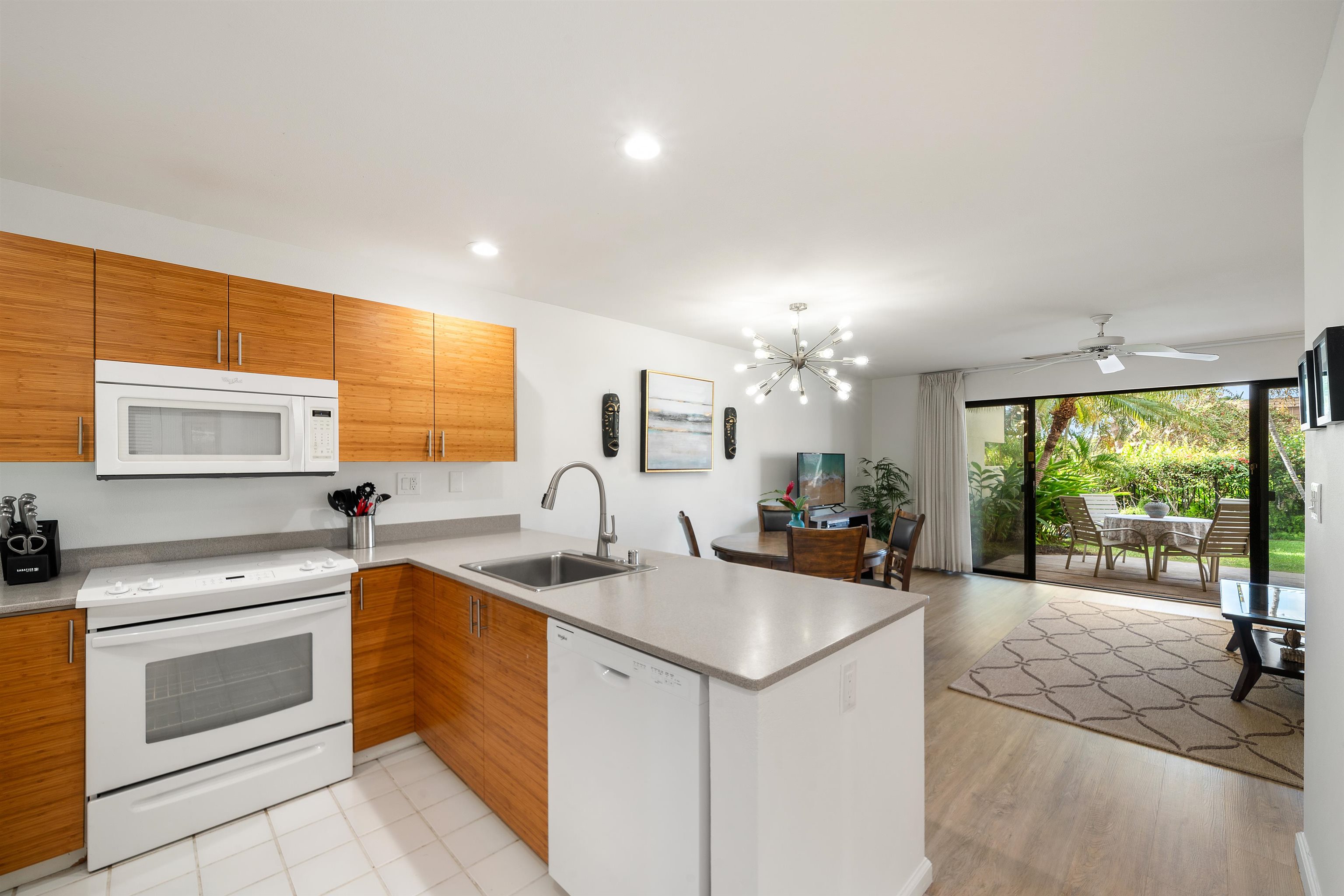 Kihei, Hawaii, 96753, United States, 1 Bedroom Bedrooms, ,2 BathroomsBathrooms,Residential,For Sale,1996903