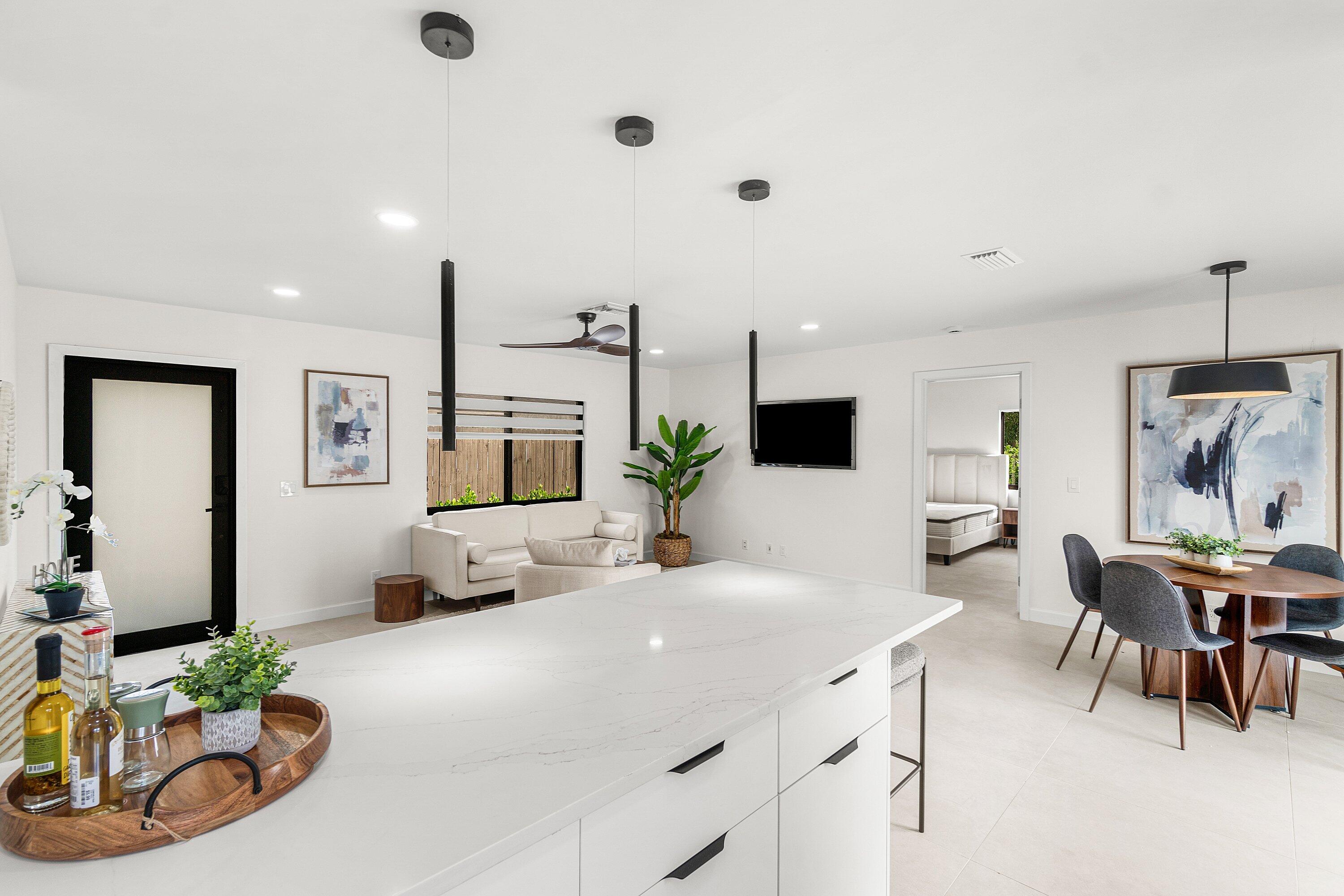 Delray Beach, Florida, 33483, United States, 4 Bedrooms Bedrooms, ,2 BathroomsBathrooms,Residential,For Sale,1987972