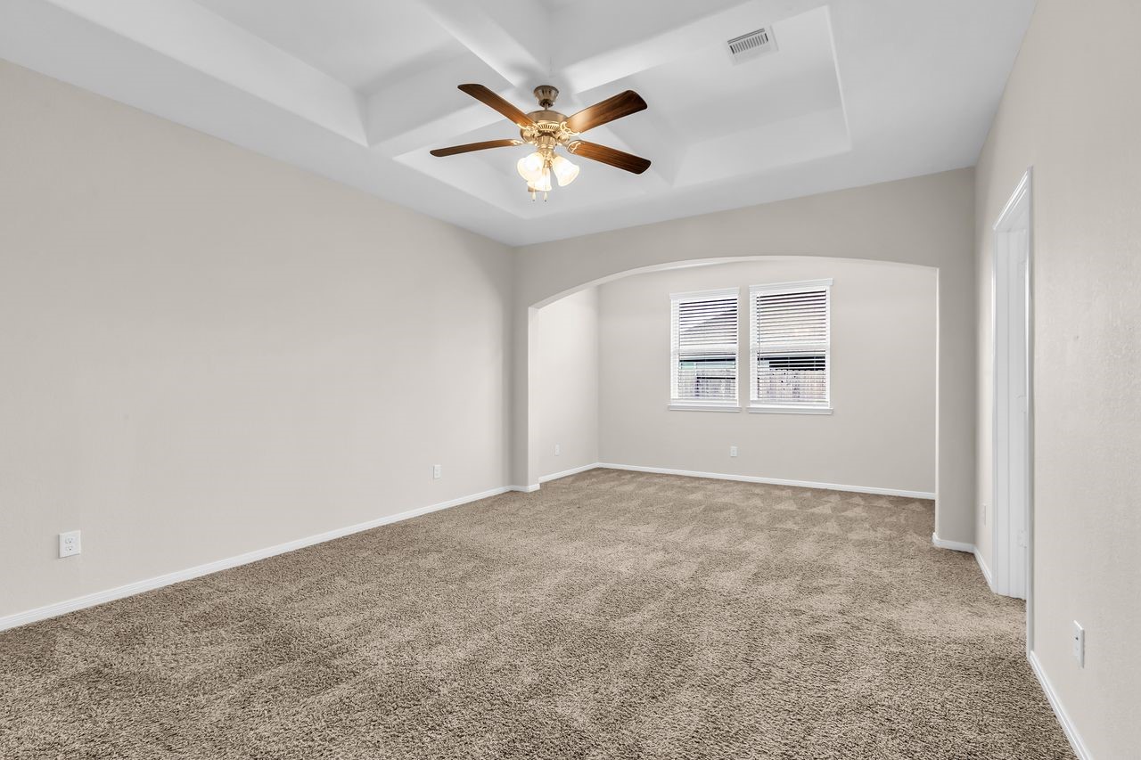 Conroe, Texas, 77384, United States, 4 Bedrooms Bedrooms, ,4 BathroomsBathrooms,Residential,For Sale,1995789