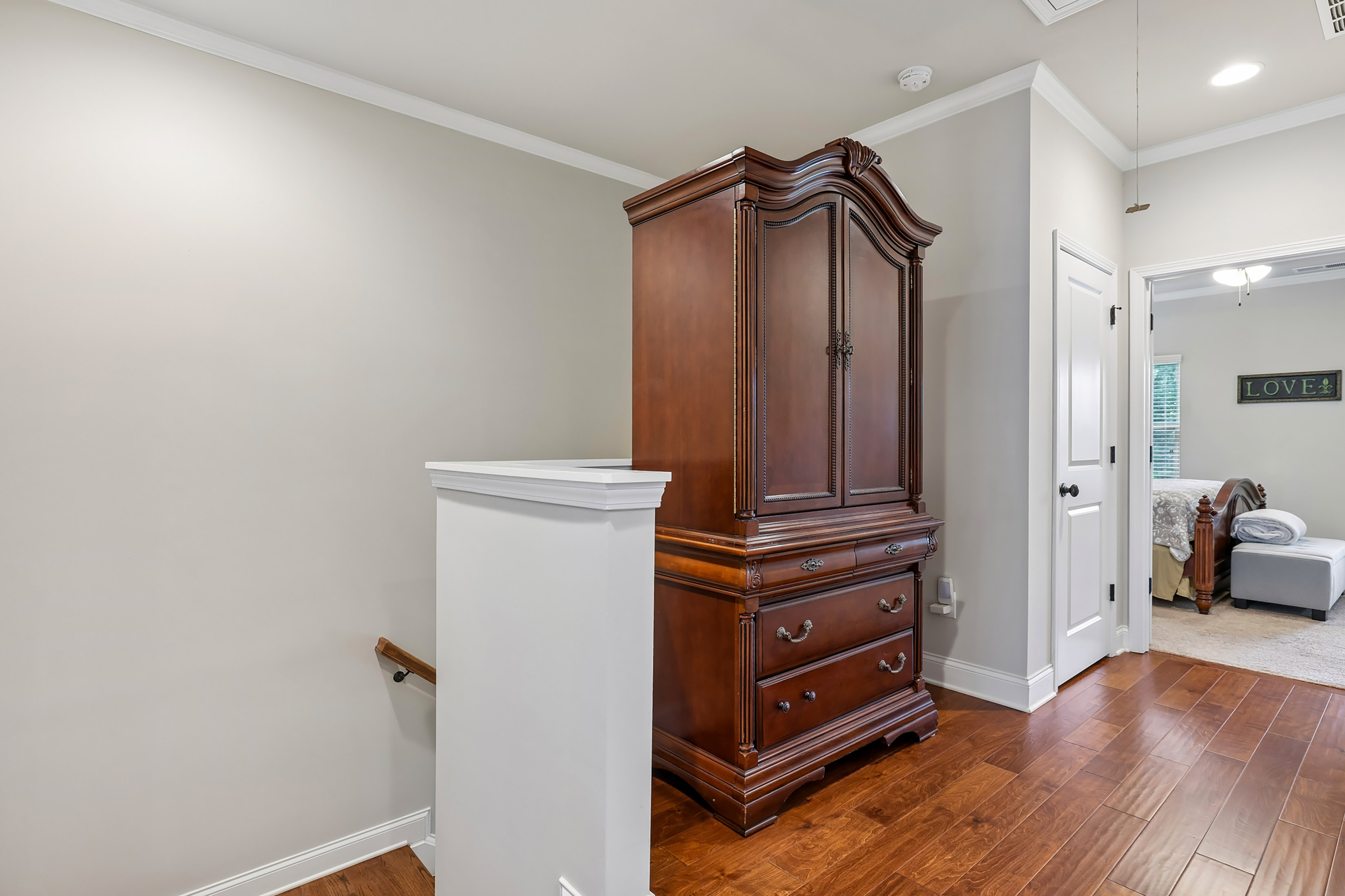  Modern Elegance in Beautifully Designed Townhome - 物件實景
