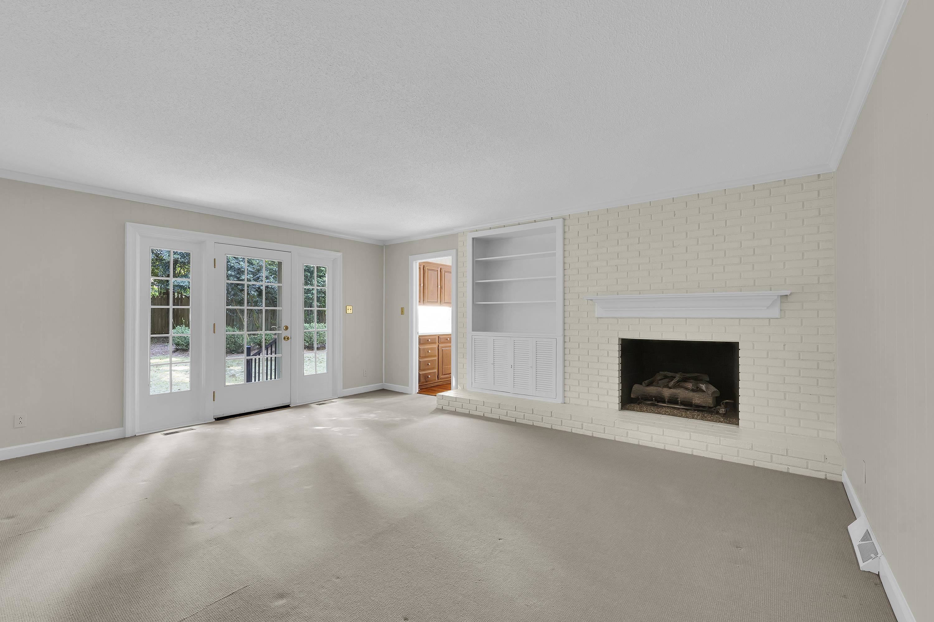 Spartanburg, South Carolina, 29302, United States, 4 Bedrooms Bedrooms, ,3 BathroomsBathrooms,Residential,For Sale,1907438