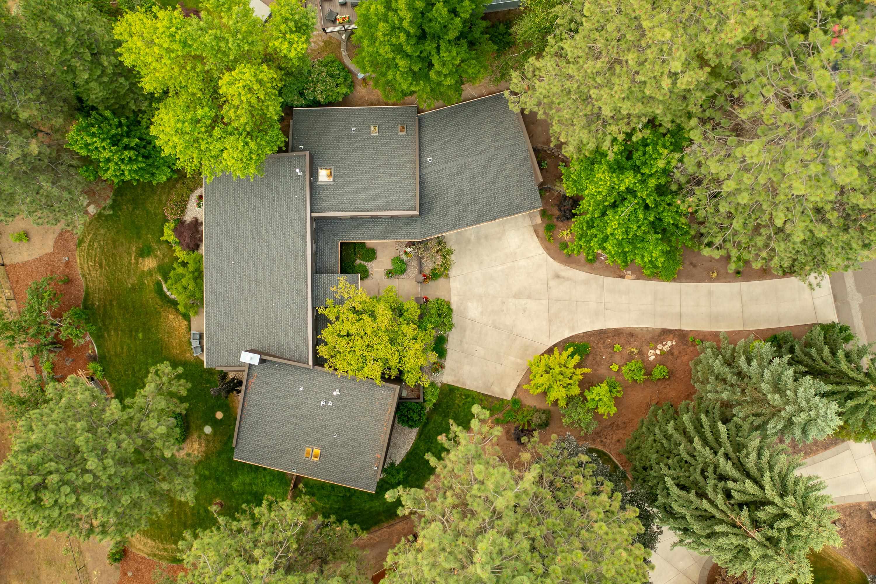 Spokane, Washington, 99223, United States, 4 Bedrooms Bedrooms, ,4 BathroomsBathrooms,Residential,For Sale,2002514