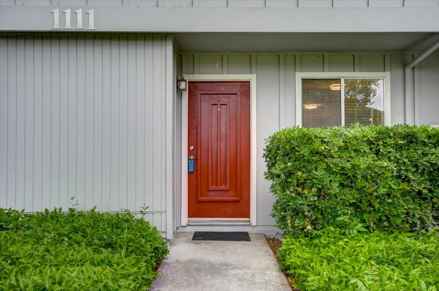 Sunnyvale, California, 94086, United States, 3 Bedrooms Bedrooms, ,2 BathroomsBathrooms,Residential,For Sale,1847517
