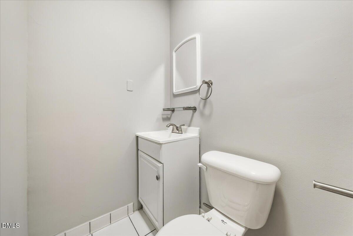 Raleigh, North Carolina, 27609, United States, 3 Bedrooms Bedrooms, ,3 BathroomsBathrooms,Residential,For Sale,1954516