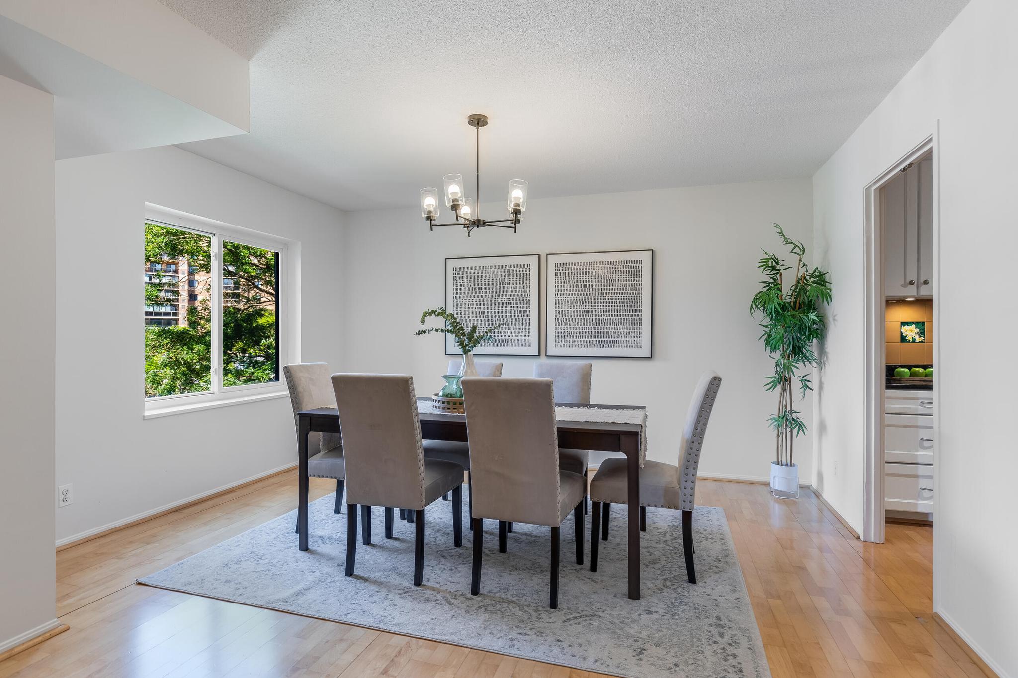  8360 Greensboro Drive, Mclean, VA, 22102 - 物件實景