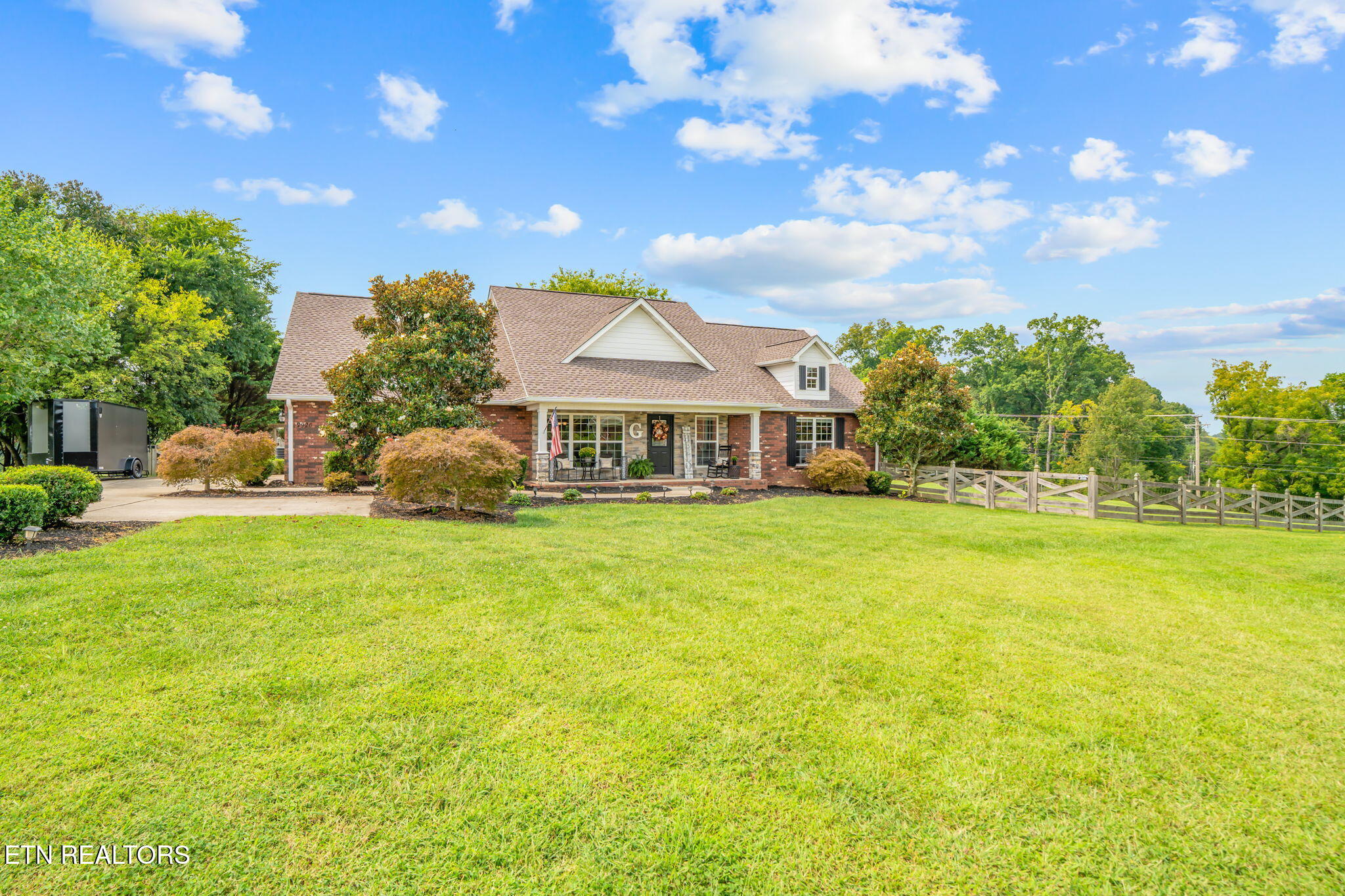 Maryville, Tennessee, 37803, United States, 3 Bedrooms Bedrooms, ,2 BathroomsBathrooms,Residential,For Sale,1942591