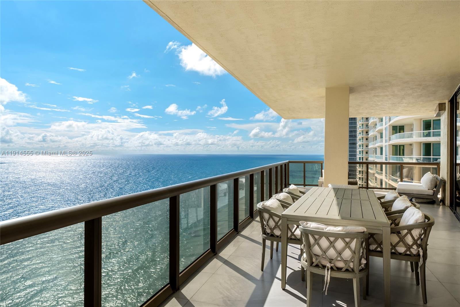 Sunny Isles Beach, Florida, 33160, United States, 6 Bedrooms Bedrooms, ,7 BathroomsBathrooms,Residential,For Sale,1993473