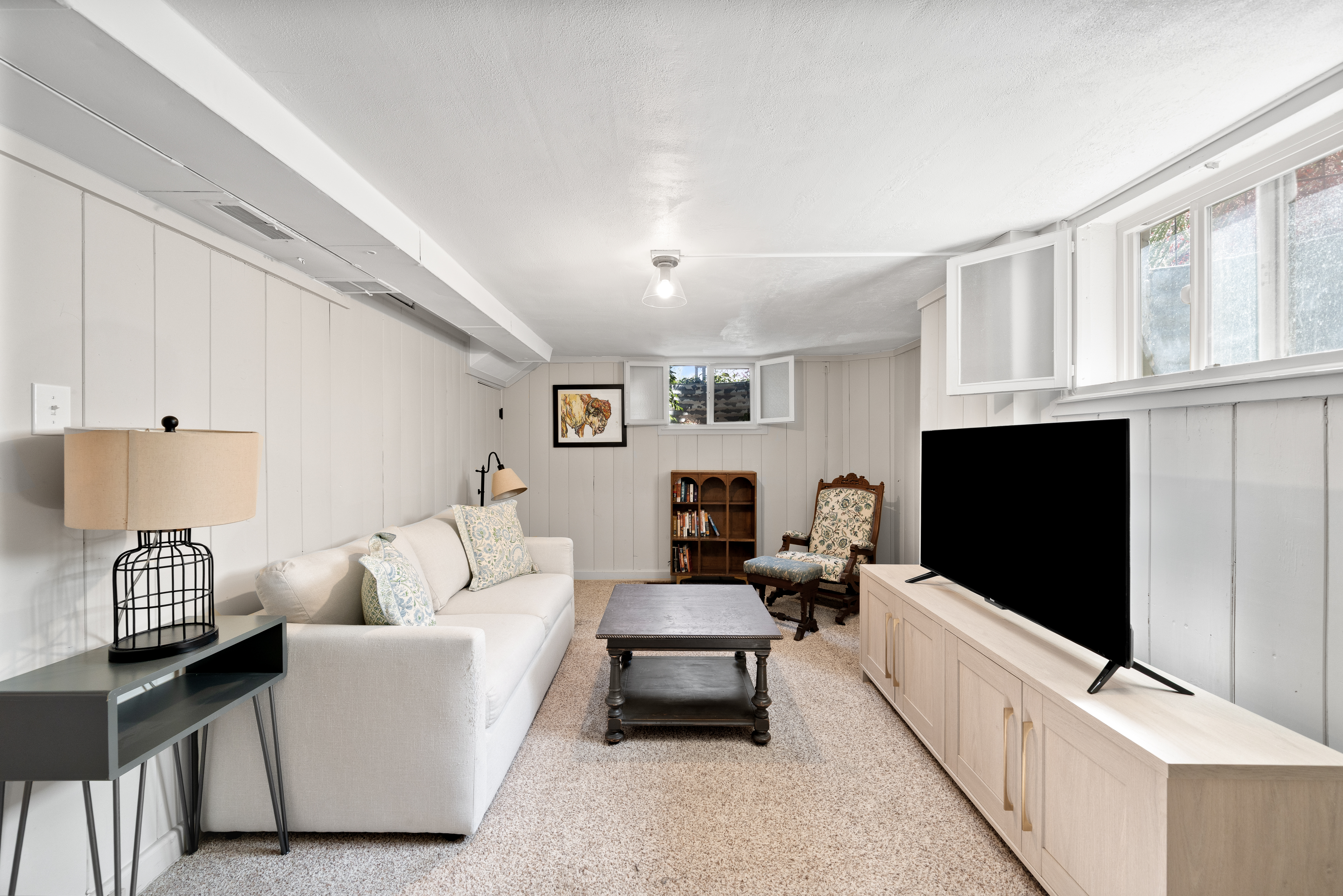  8,000 Square Foot Lot Along a Beautiful Tree Lined Parkway - 物件實景