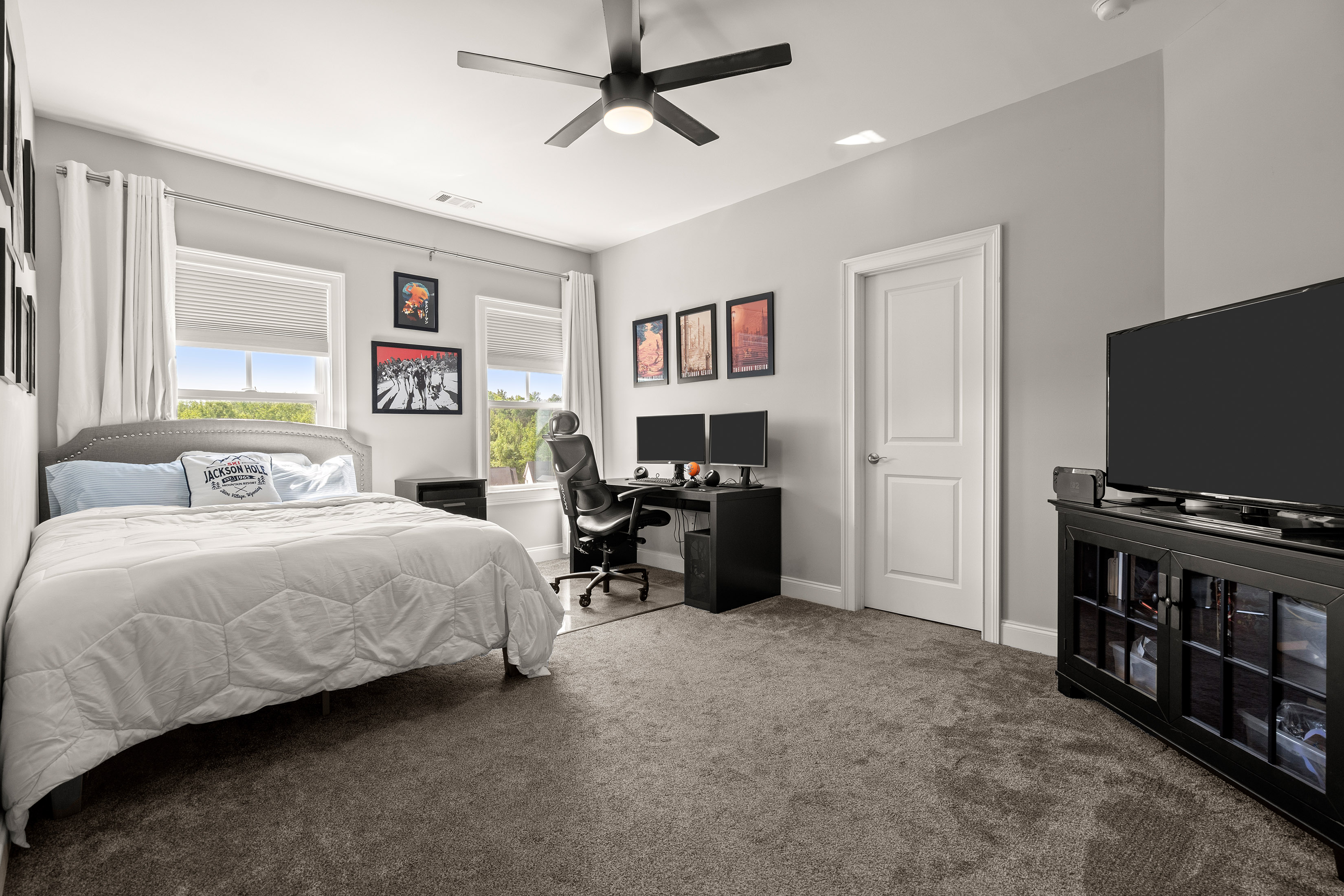  Beautifully Appointed Ashton Woods Residence - 物件實景