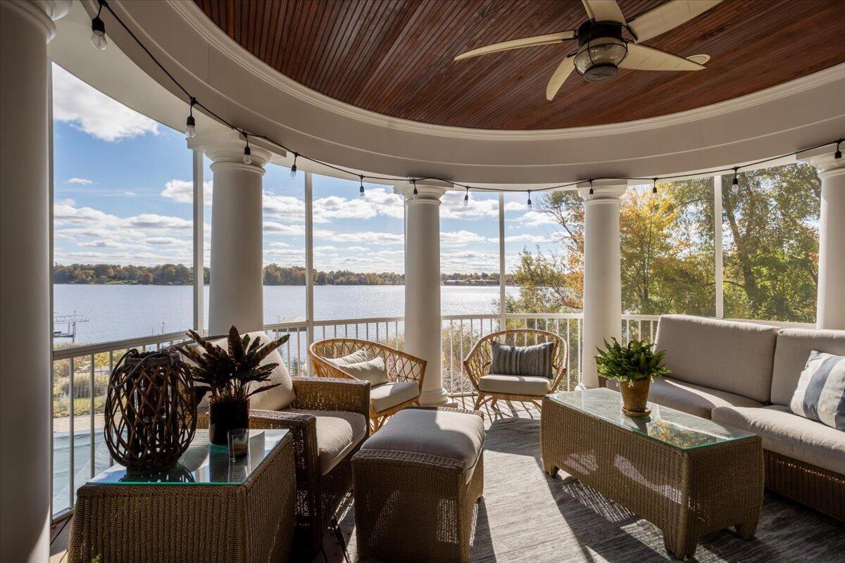 East Grand Rapids, Michigan, 49506, United States, 5 Bedrooms Bedrooms, ,5 BathroomsBathrooms,Residential,For Sale,1933647