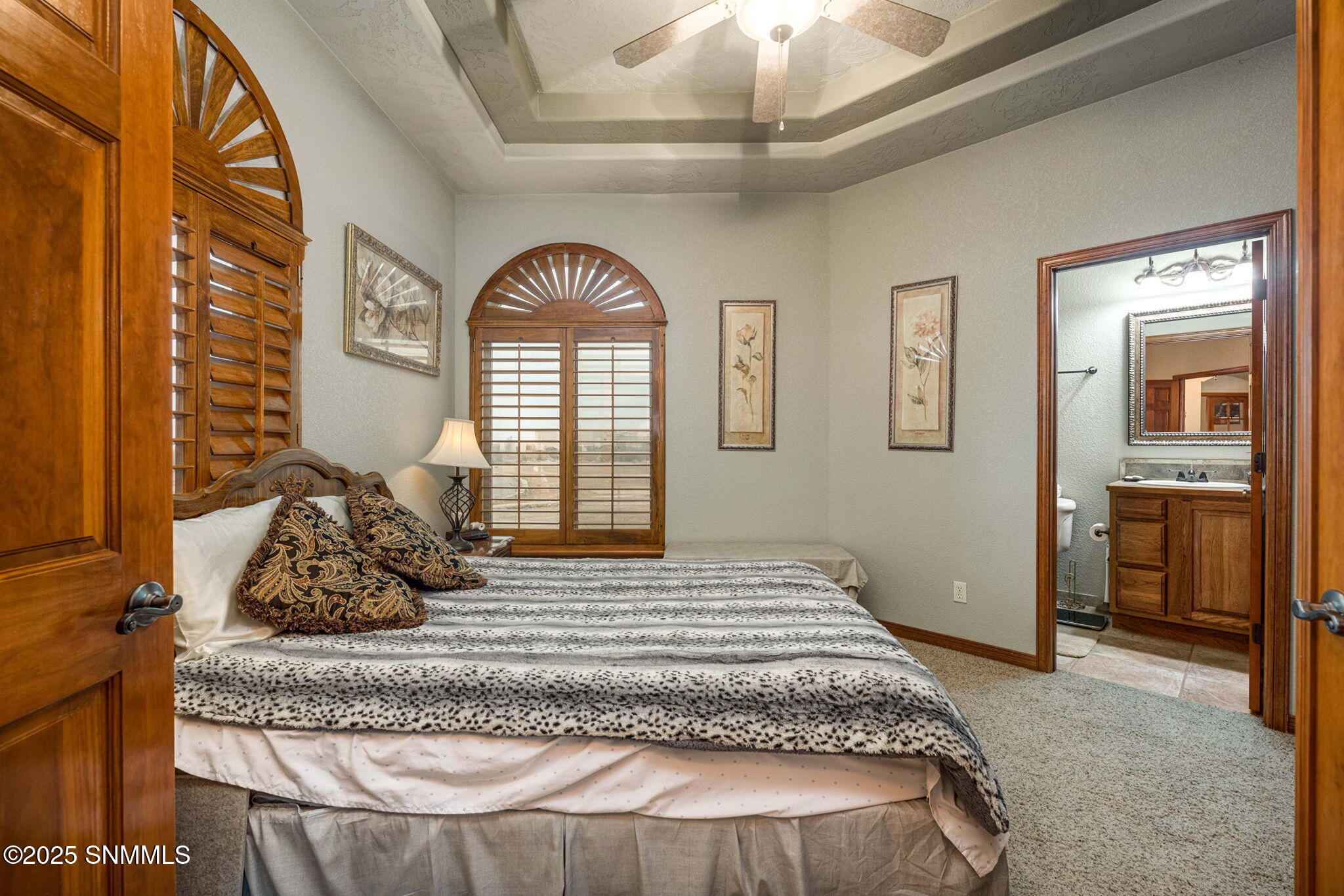 Las Cruces, New Mexico, 88011, United States, 4 Bedrooms Bedrooms, ,5 BathroomsBathrooms,Residential,For Sale,1709663