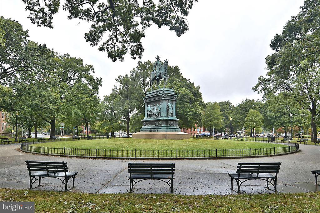 Washington, District of Columbia, 20005, United States, 1 Bedroom Bedrooms, ,2 BathroomsBathrooms,Residential,For Sale,1978761