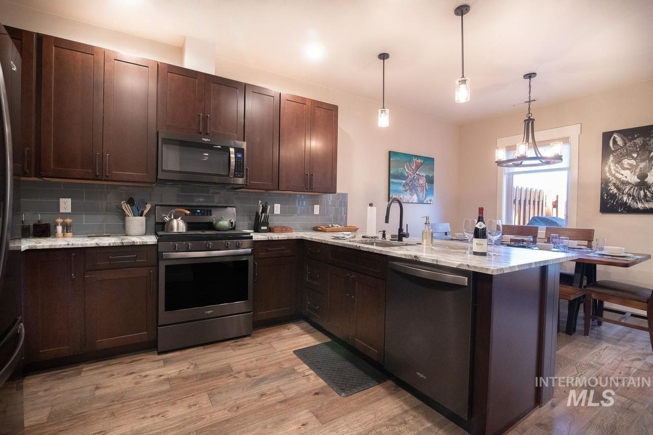 McCall, Idaho, 83638, United States, 4 Bedrooms Bedrooms, ,3 BathroomsBathrooms,Residential,For Sale,1763281