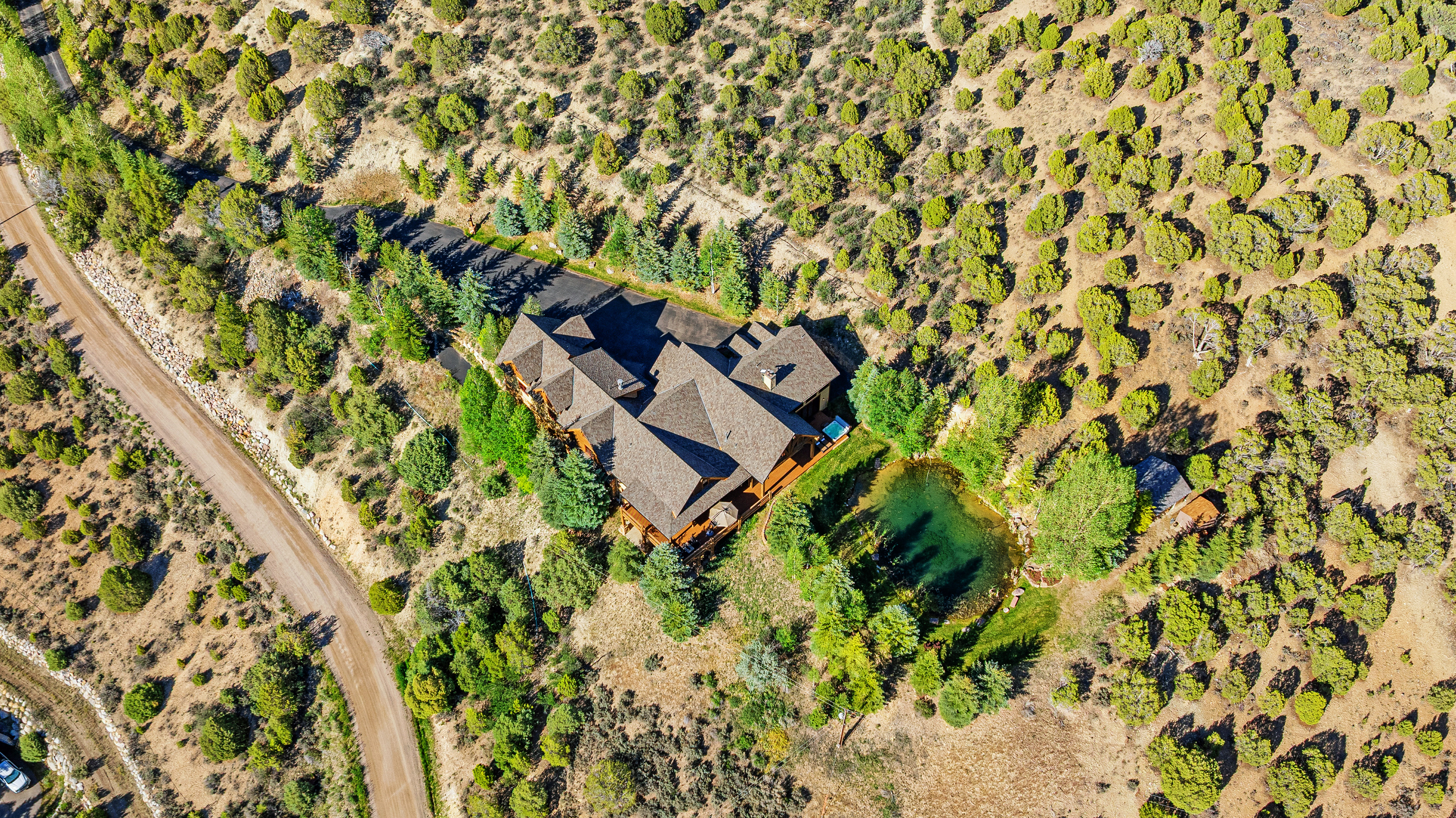  Exceptional Mountain Estate Offering Breathtaking Views - 物件實景