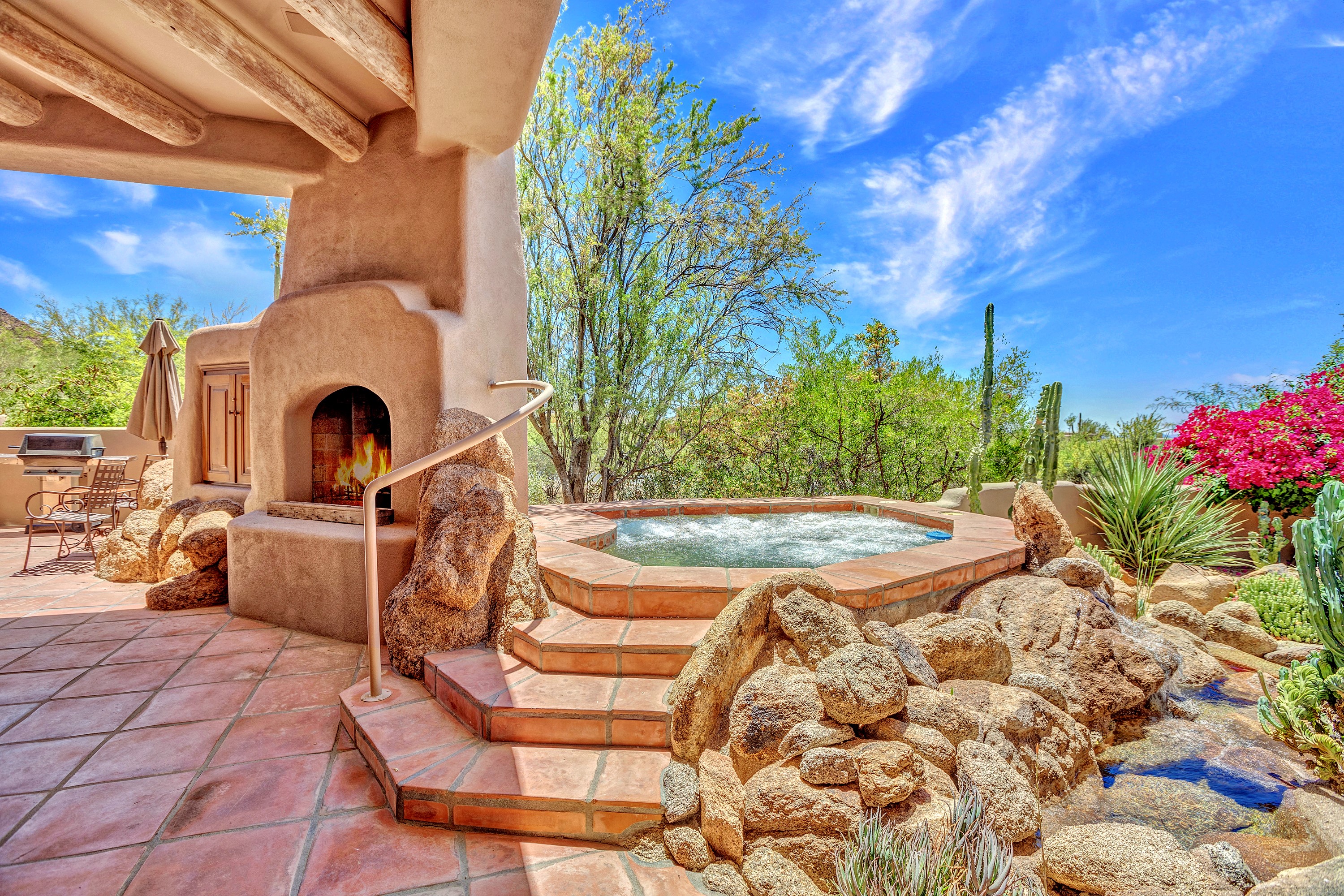  10040 E Happy Valley Road  Scottsdale, AZ - 物件實景