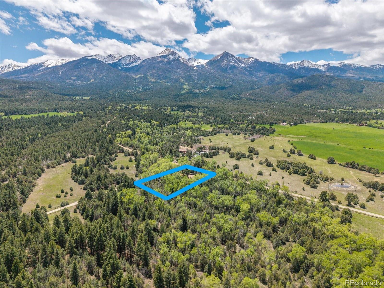 Howard, Colorado, 81233, United States, 3 Bedrooms Bedrooms, ,1 BathroomBathrooms,Residential,For Sale,1980067