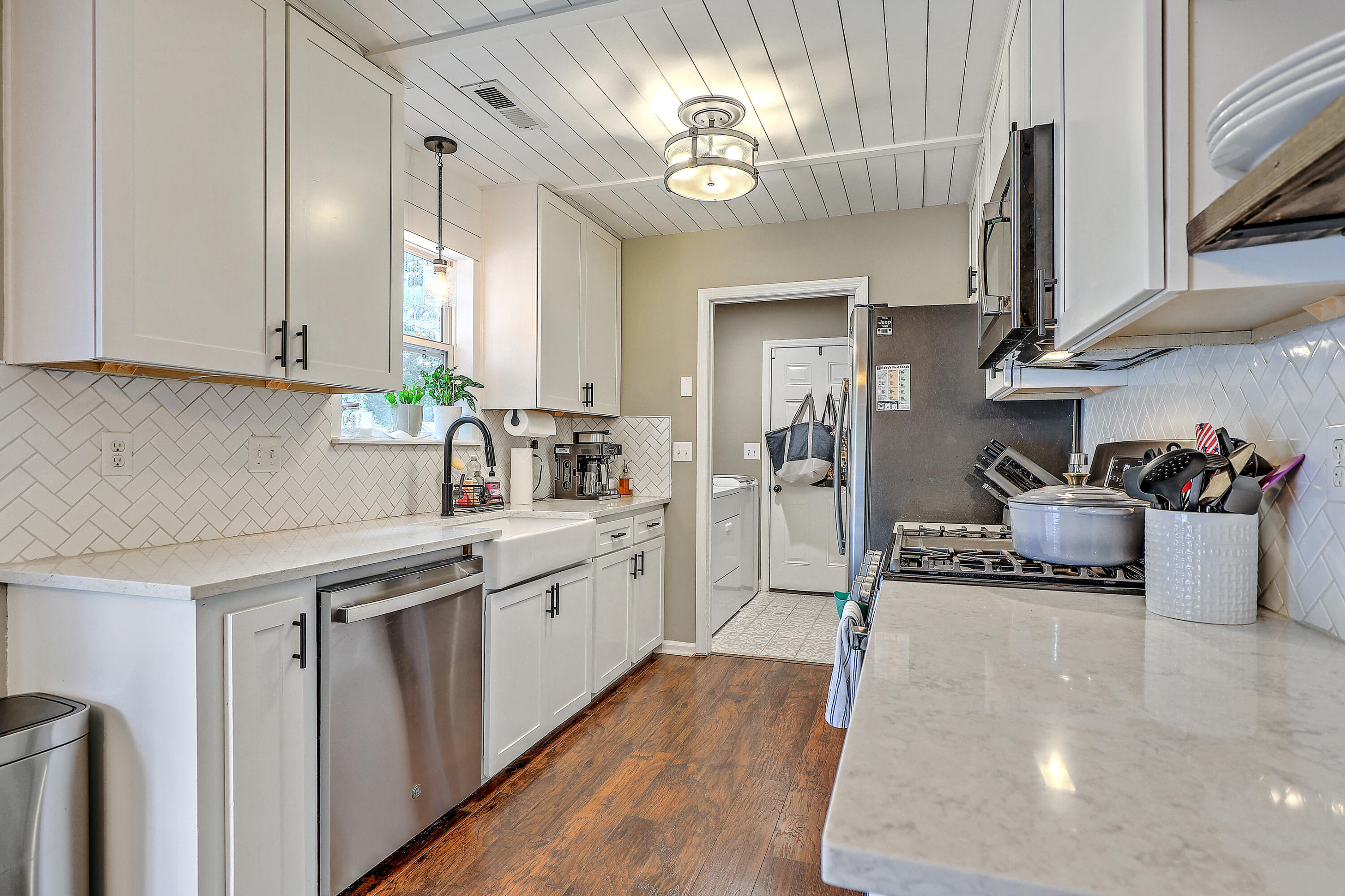 Charleston, South Carolina, 29412, United States, 3 Bedrooms Bedrooms, ,2 BathroomsBathrooms,Residential,For Sale,1924238