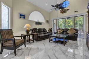 Delray Beach, Florida, 33483, United States, 3 Bedrooms Bedrooms, ,3 BathroomsBathrooms,Residential,For Sale,1979437