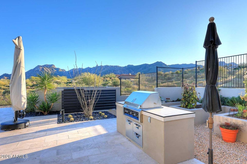 Scottsdale, Arizona, 85255, United States, 3 Bedrooms Bedrooms, ,Residential,For Sale,2009279
