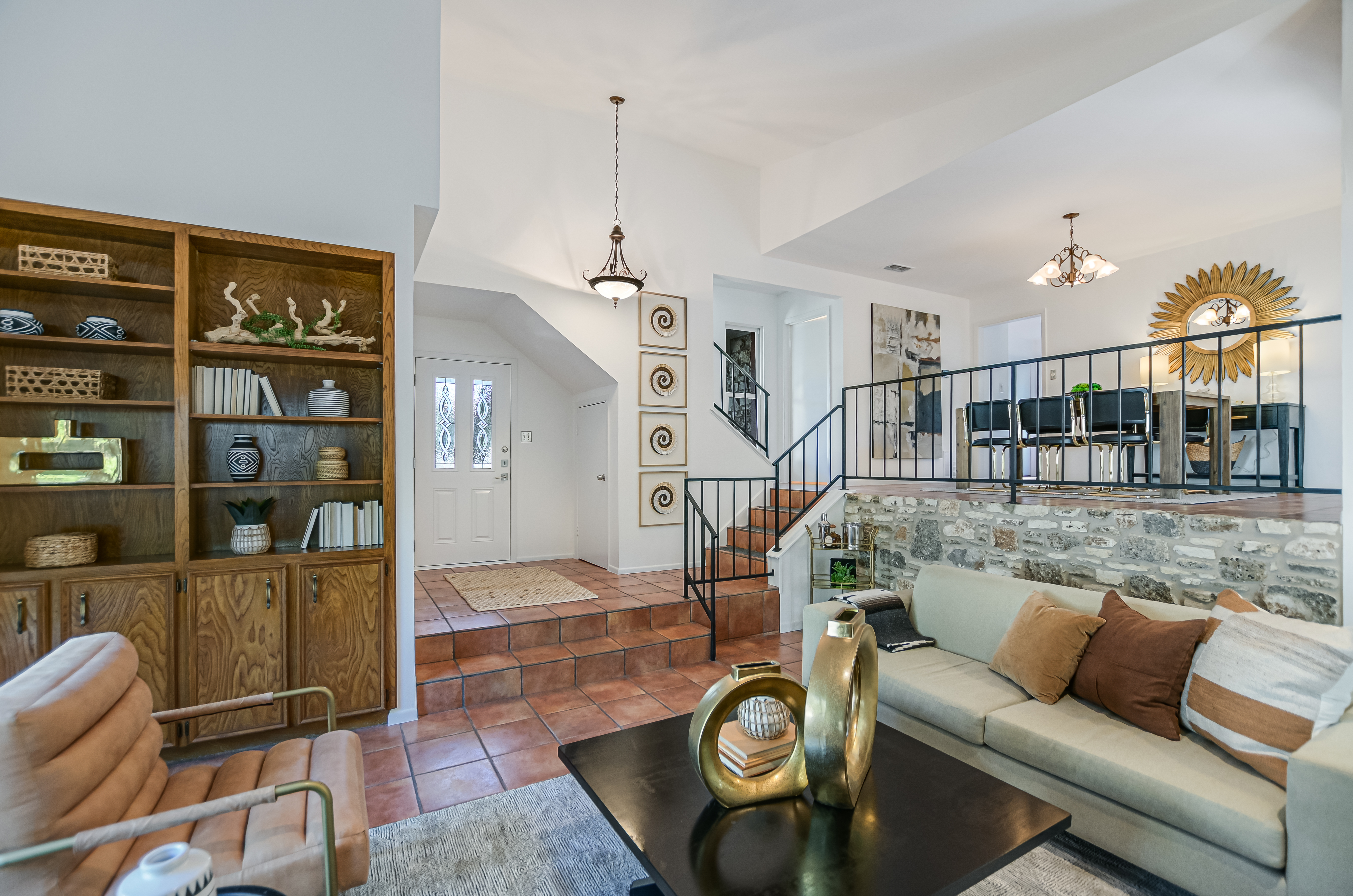  Desirable, Established Oak Forest Neighborhood of NW Austin - 物件實景