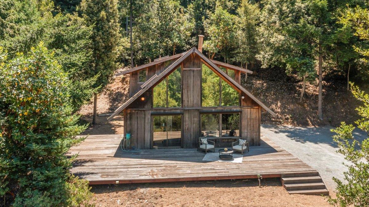 Los Gatos, California, 95033, United States, 3 Bedrooms Bedrooms, ,2 BathroomsBathrooms,Residential,For Sale,1905866