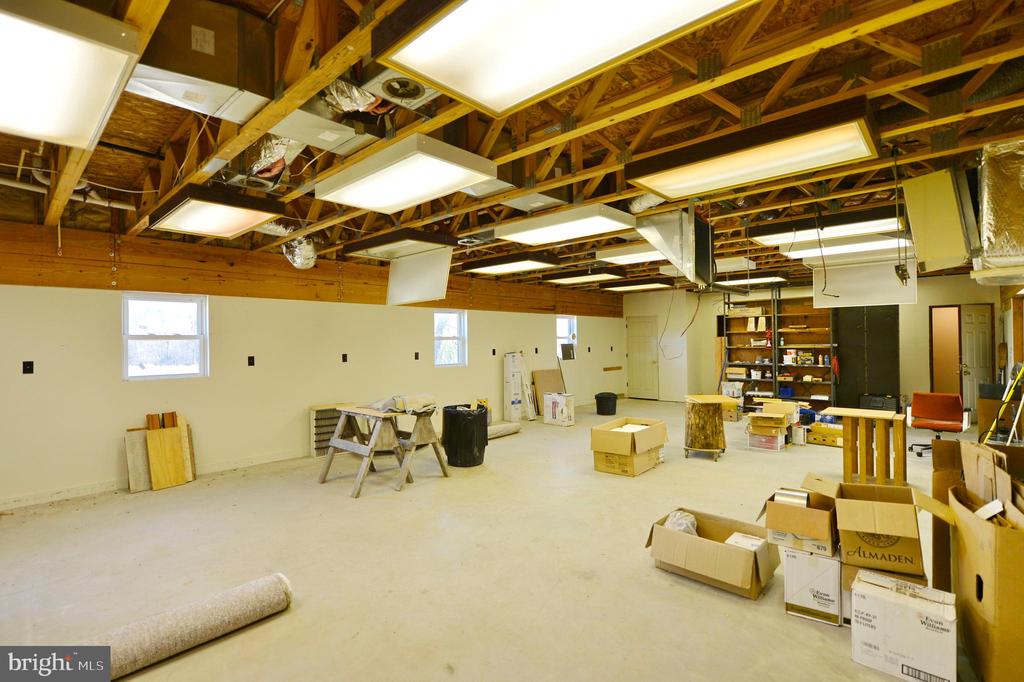 Bloomery, West Virginia, 26817, United States, 3 Bedrooms Bedrooms, ,2 BathroomsBathrooms,Residential,For Sale,1980909