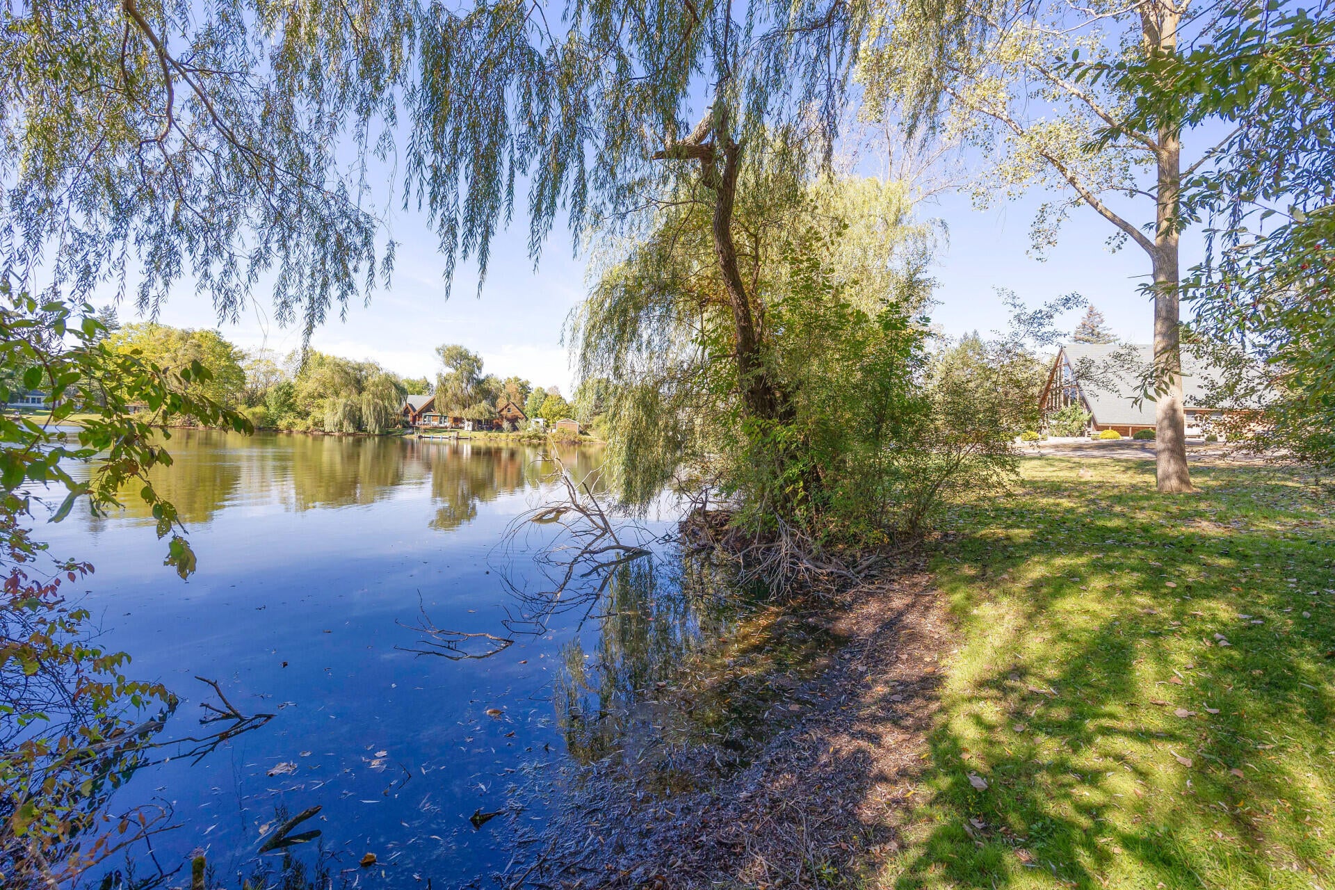 Brooklyn, Michigan, 49230, United States, 3 Bedrooms Bedrooms, ,3 BathroomsBathrooms,Residential,For Sale,1991046