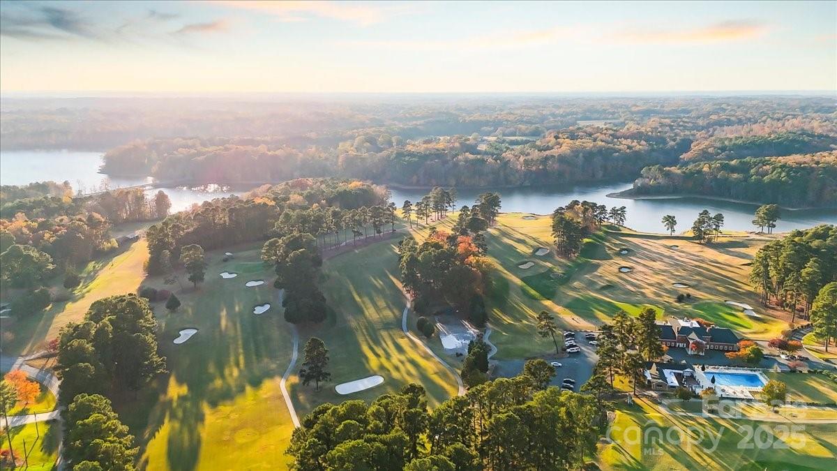 Kannapolis, North Carolina, 28081, United States, 3 Bedrooms Bedrooms, ,4 BathroomsBathrooms,Residential,For Sale,1989536