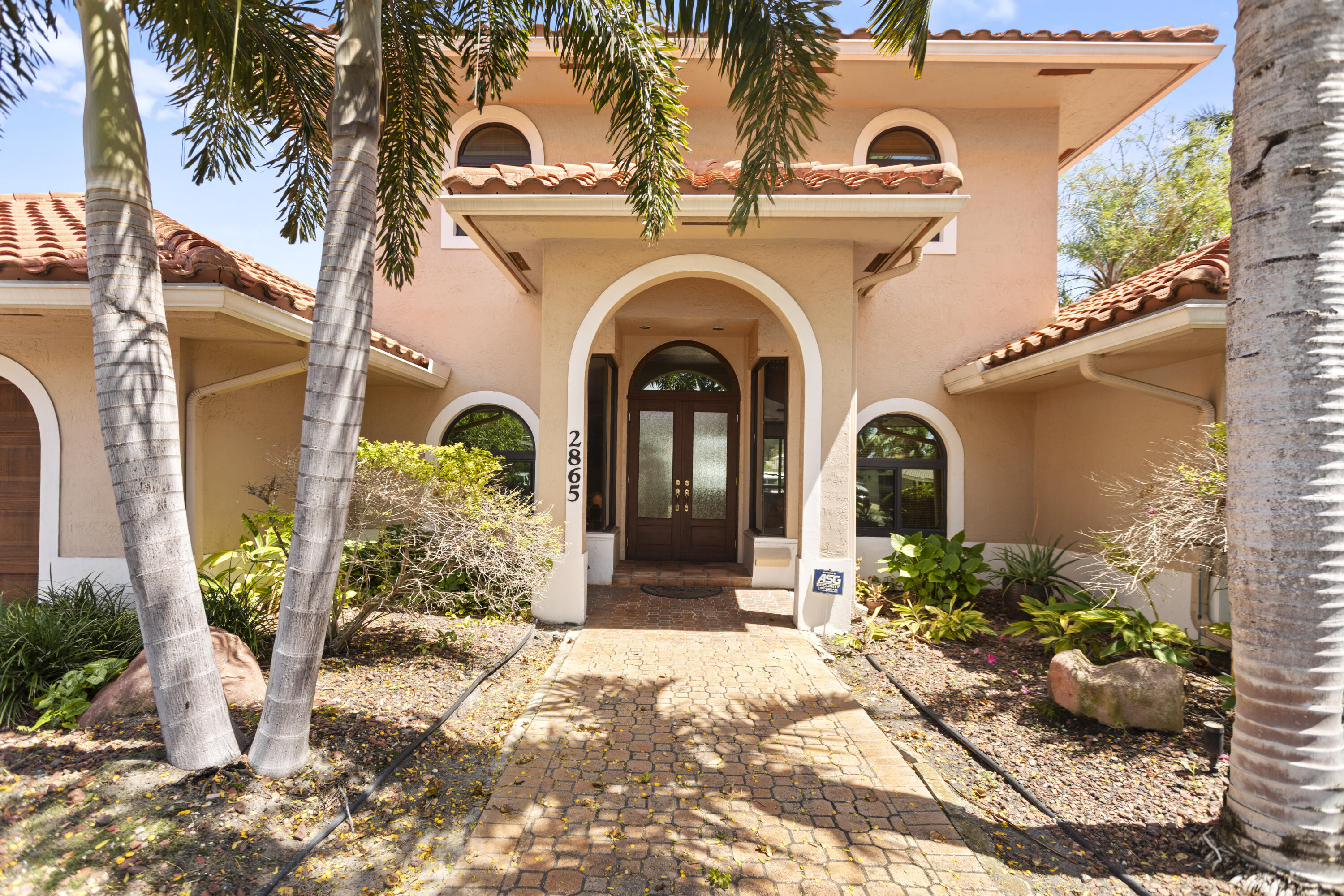 Pompano Beach, Florida, 33062, United States, 4 Bedrooms Bedrooms, ,3 BathroomsBathrooms,Residential,For Sale,1804148