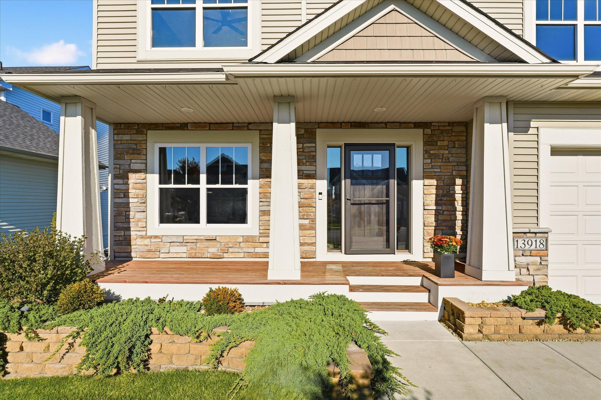 Rosemount, Minnesota, 55068, United States, 5 Bedrooms Bedrooms, ,3 BathroomsBathrooms,Residential,For Sale,1993555