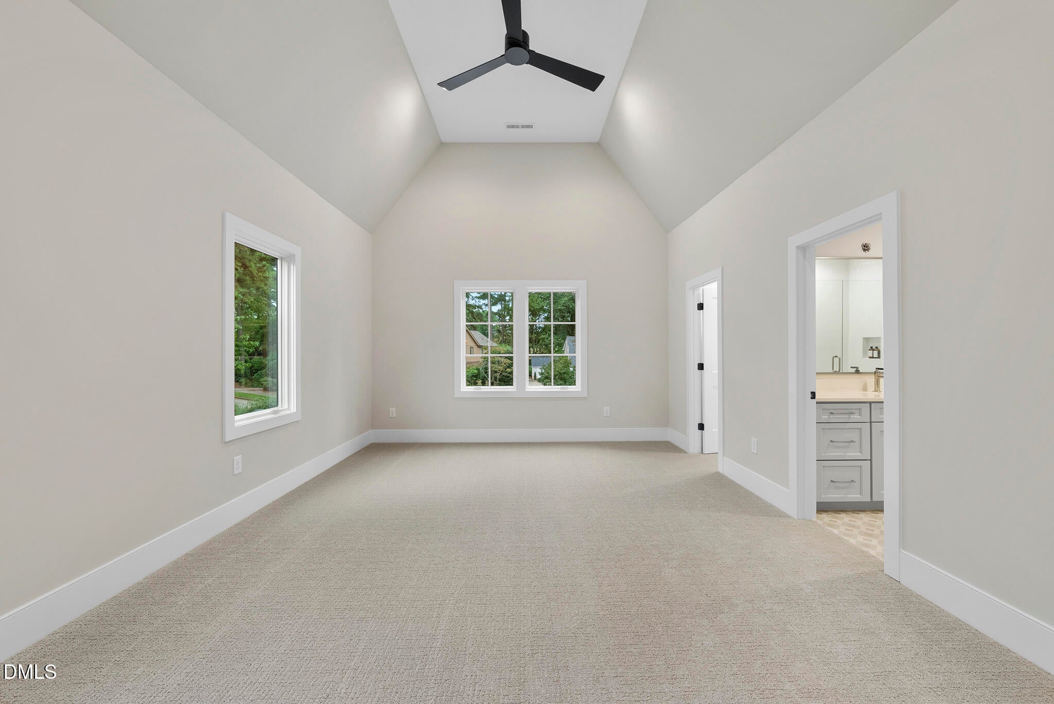 Raleigh, North Carolina, 27615, United States, 5 Bedrooms Bedrooms, ,6 BathroomsBathrooms,Residential,For Sale,1998897