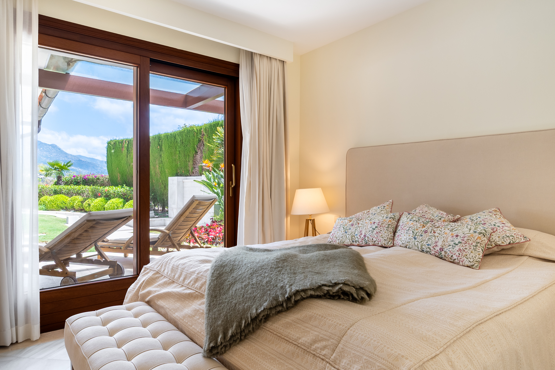  A true home in the Golf Valley with direct access to the Las Brisas golf course - 物件實景