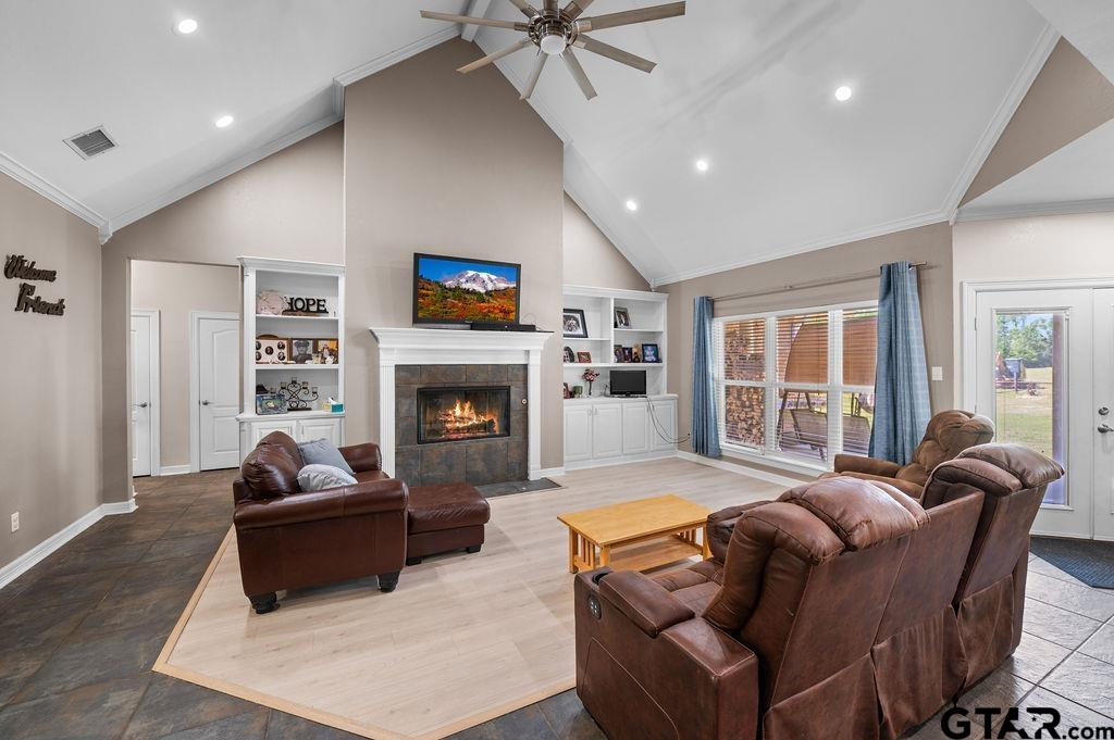 Winona, Texas, 75792, United States, 3 Bedrooms Bedrooms, ,2 BathroomsBathrooms,Residential,For Sale,1777400