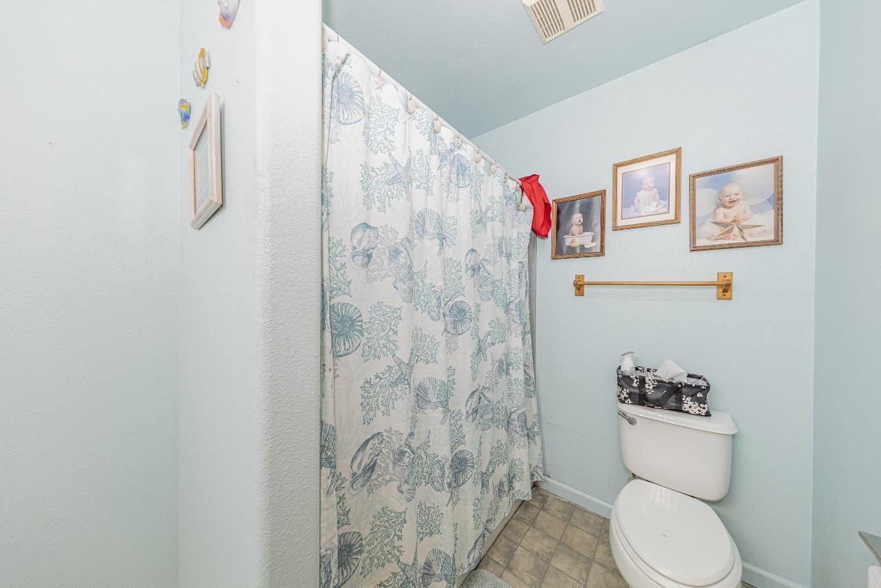 Raymond, California, 93653, United States, 4 Bedrooms Bedrooms, ,3 BathroomsBathrooms,Residential,For Sale,1976081