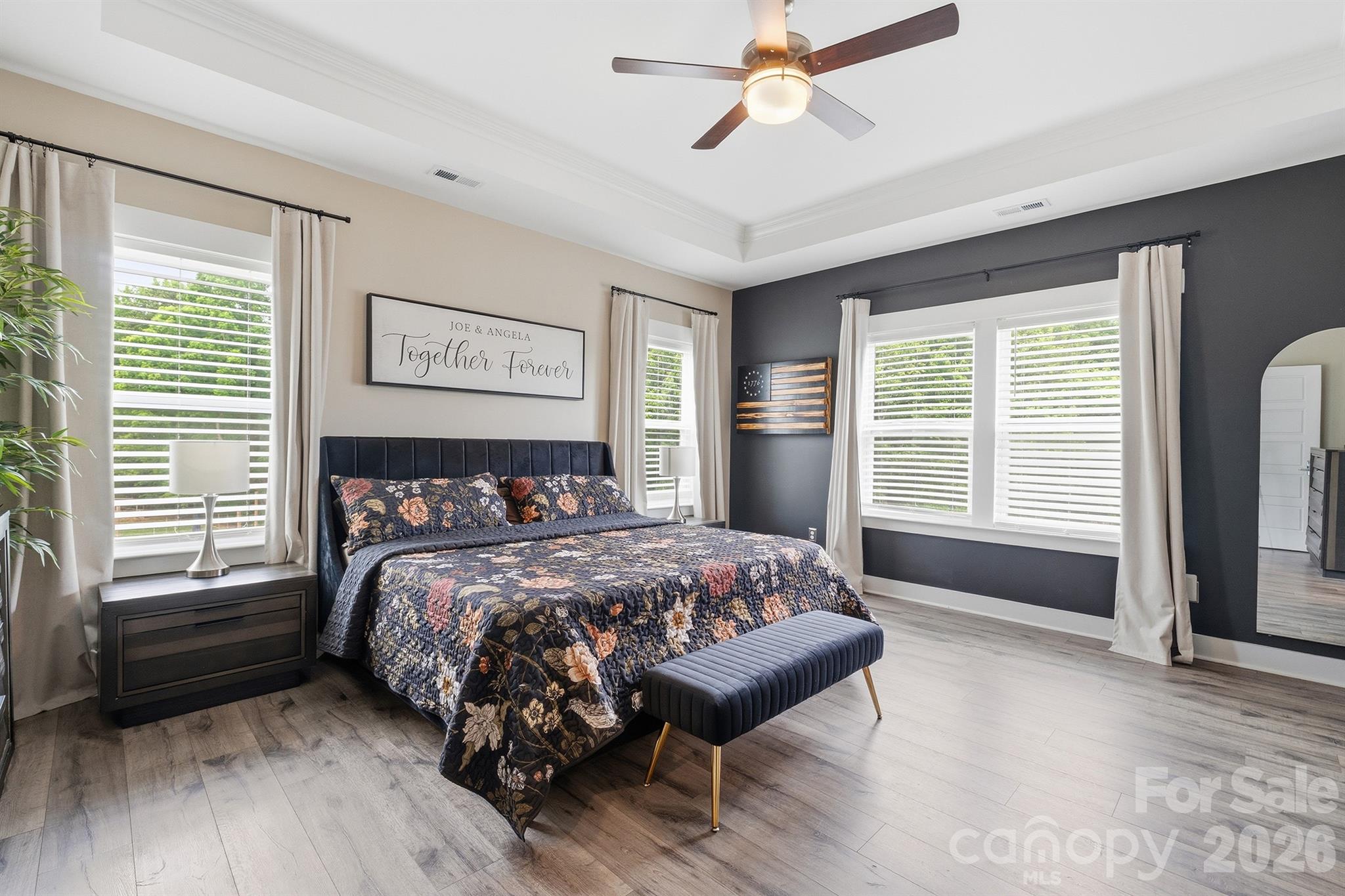 Maiden, North Carolina, 28650, United States, 4 Bedrooms Bedrooms, ,4 BathroomsBathrooms,Residential,For Sale,2048449