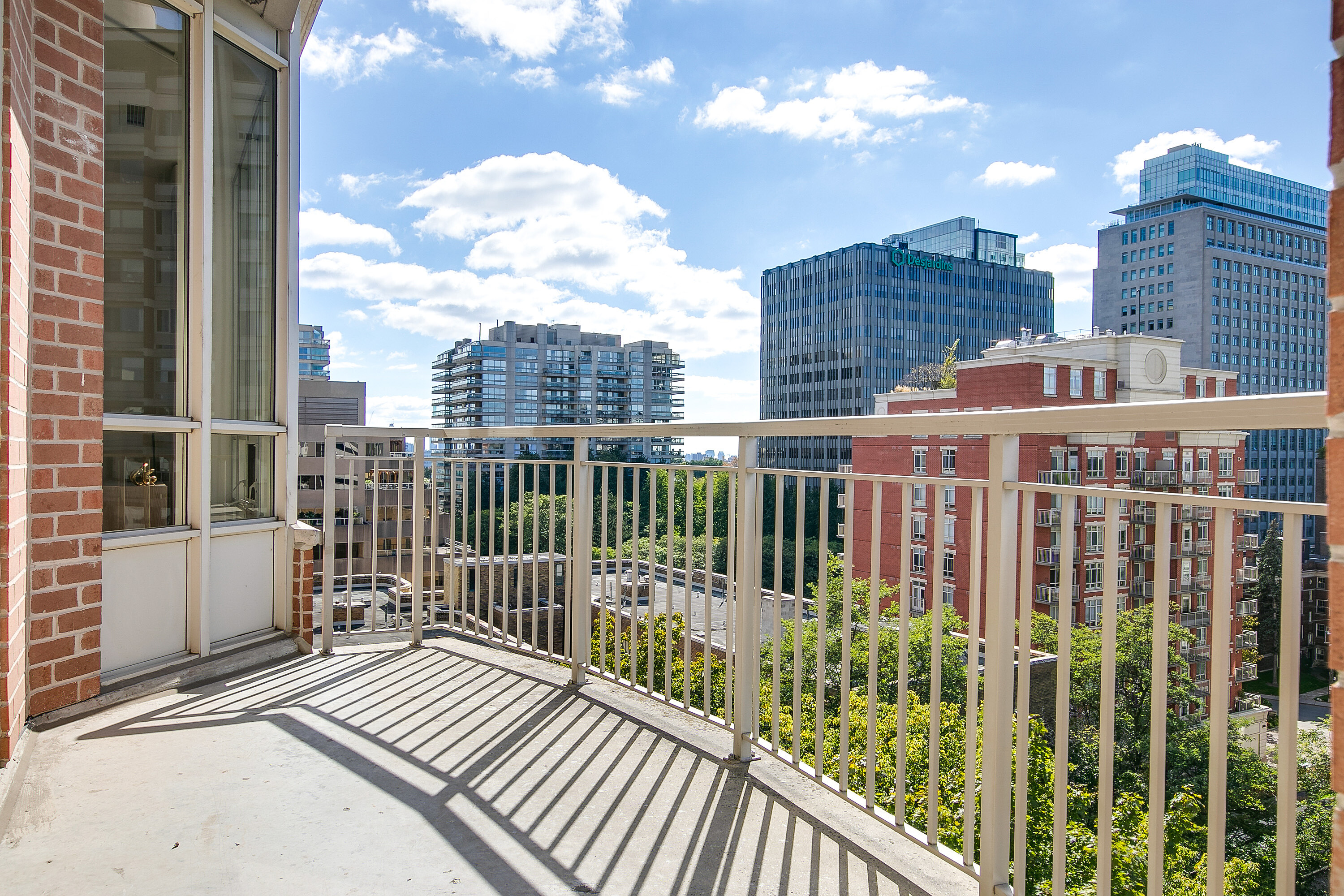  Yonge & St. Clair Condo Living - 物件實景
