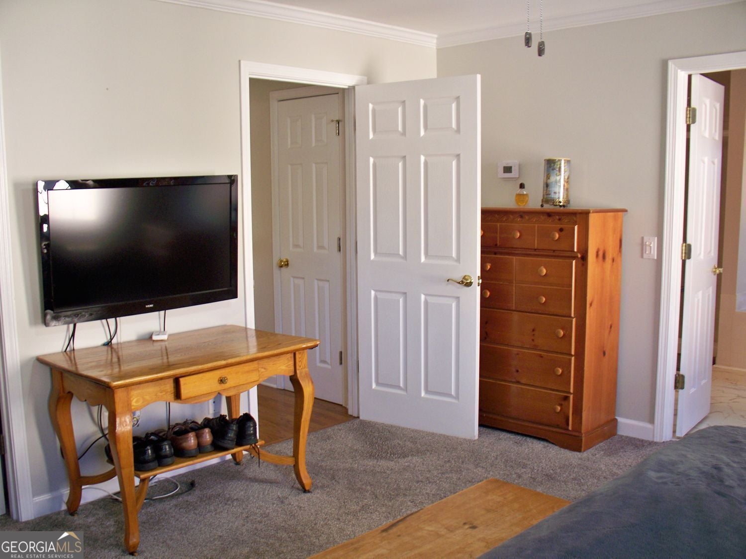 Johns Creek, Georgia, 30022, United States, 5 Bedrooms Bedrooms, ,4 BathroomsBathrooms,Residential,For Sale,1985826