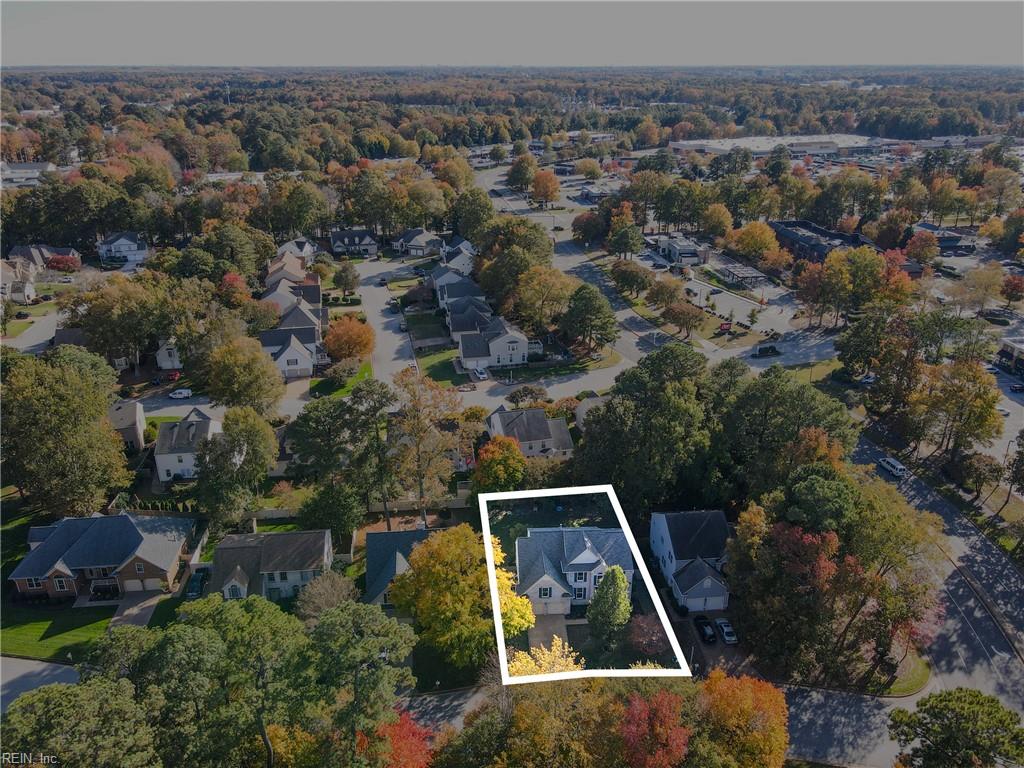 Yorktown, Virginia, 23693, United States, 6 Bedrooms Bedrooms, ,3 BathroomsBathrooms,Residential,For Sale,1988039