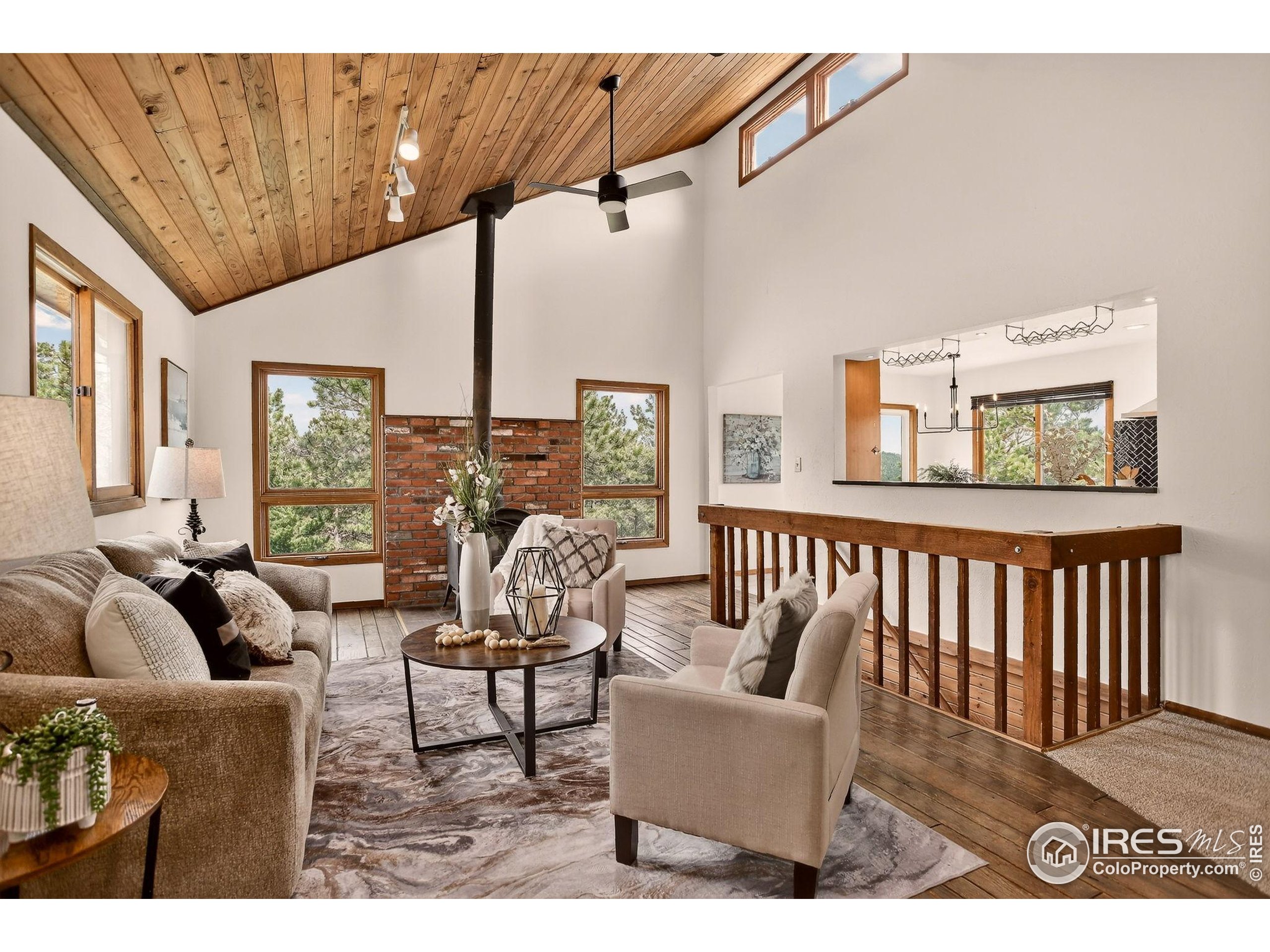 Boulder, Colorado, 80302, United States, 3 Bedrooms Bedrooms, ,1 BathroomBathrooms,Residential,For Sale,1890099