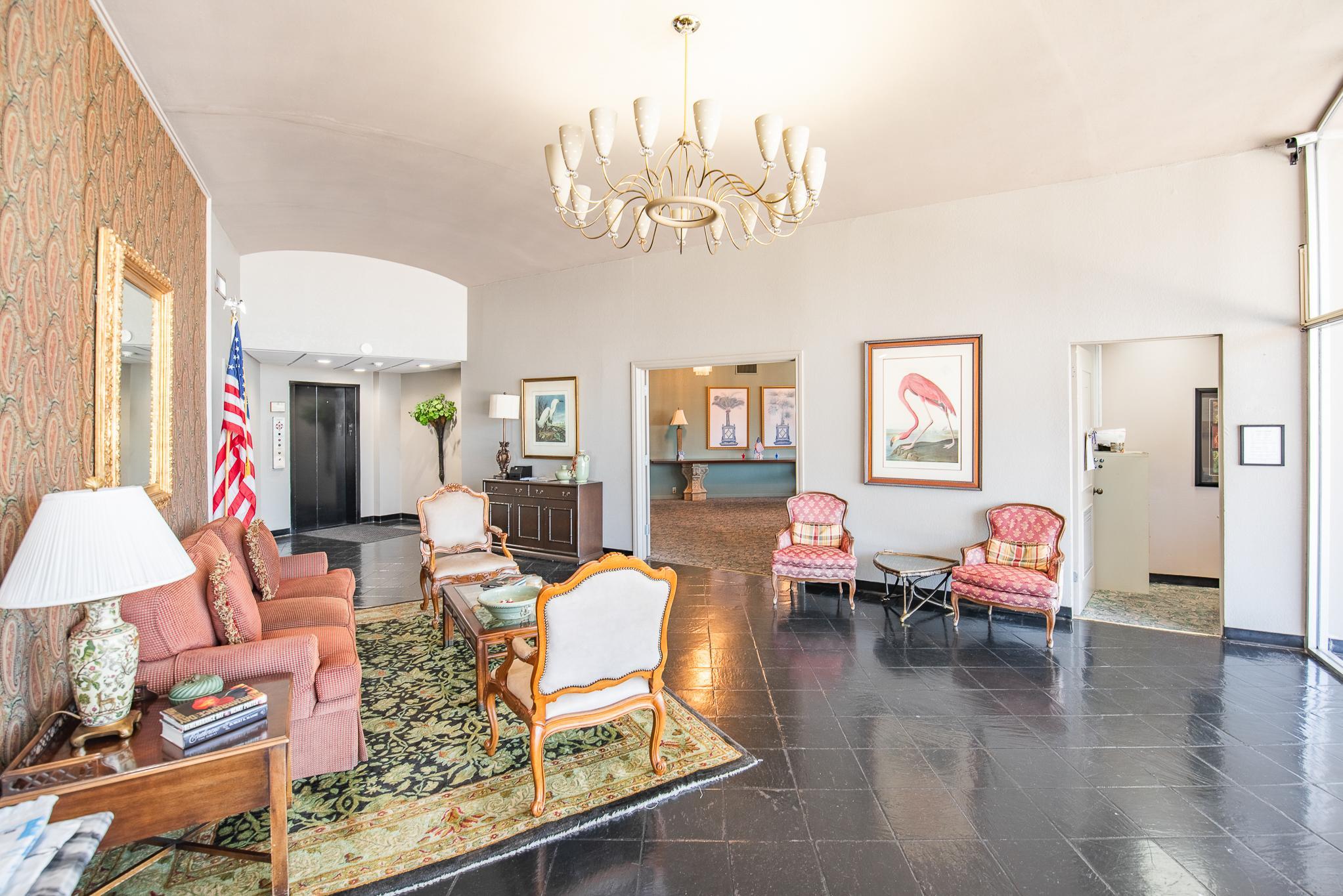 Corpus Christi, Texas, 78401, United States, 3 Bedrooms Bedrooms, ,3 BathroomsBathrooms,Residential,For Sale,1912480