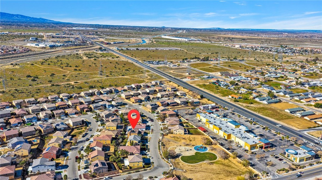 Hesperia, California, 92344, United States, 5 Bedrooms Bedrooms, ,4 BathroomsBathrooms,Residential,For Sale,2010754