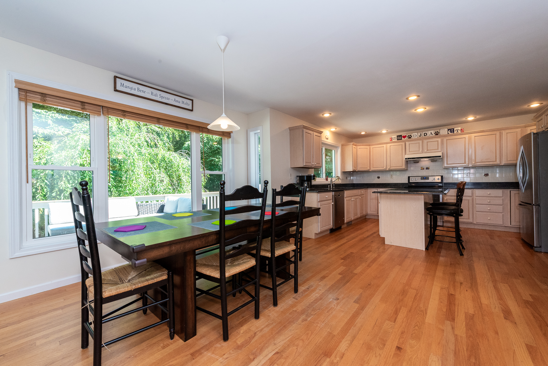  Classic Colonial Nestled on 3 Private Acres in Autumn Ridge - 物件實景