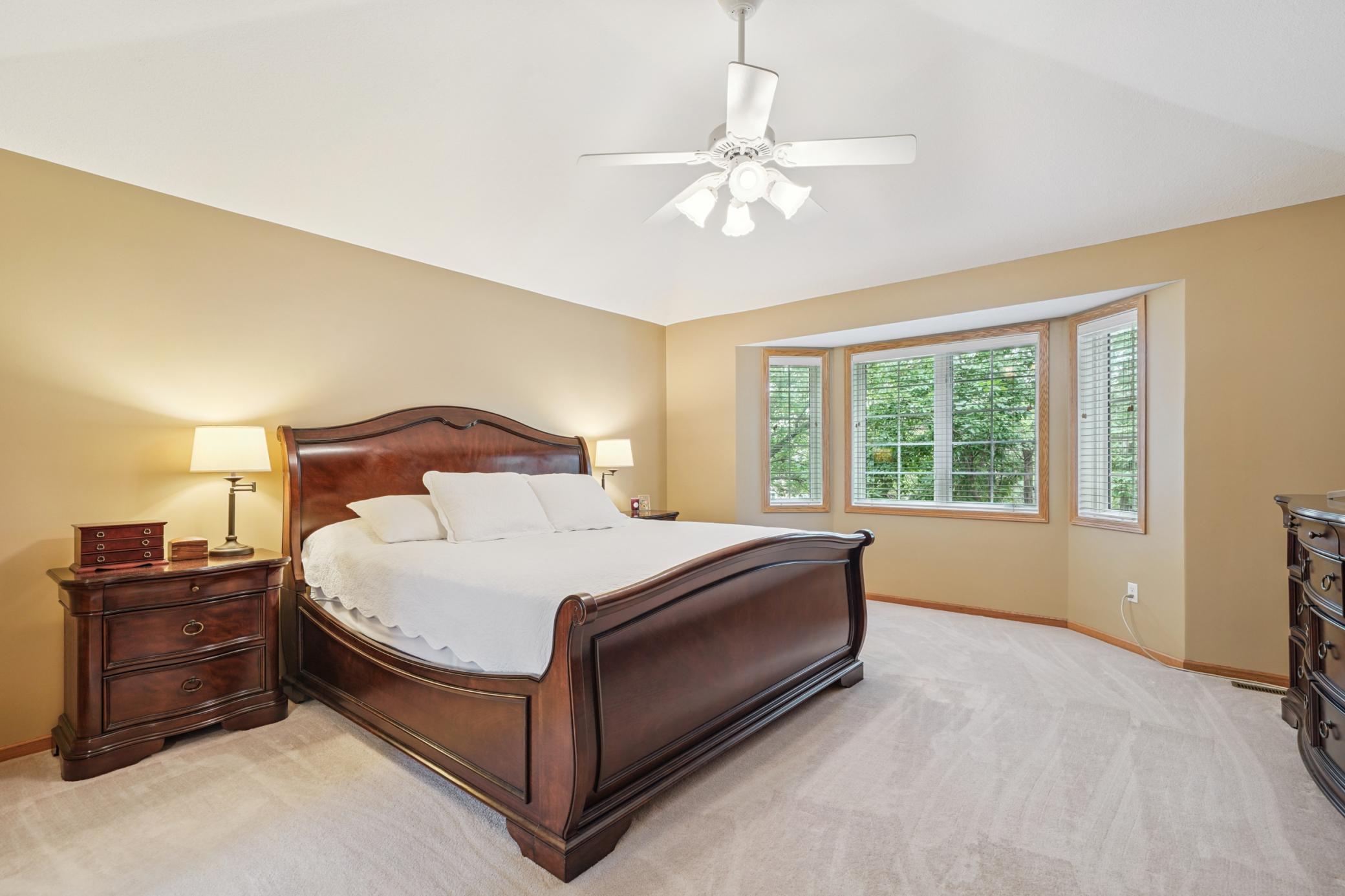 Eden Prairie, Minnesota, 55347, United States, 5 Bedrooms Bedrooms, ,5 BathroomsBathrooms,Residential,For Sale,1877430