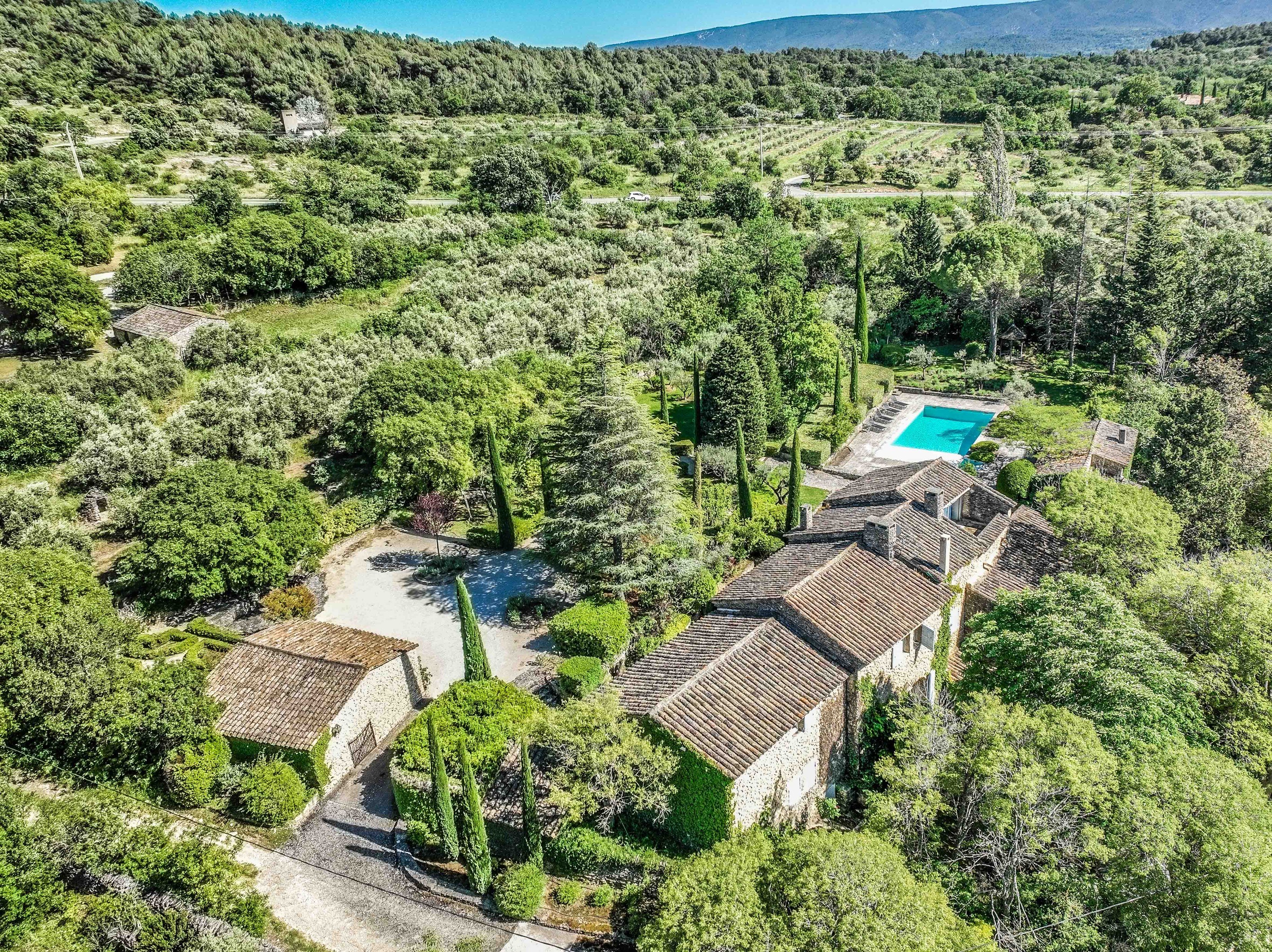  19th Century Mas near Gordes – Pool, Guest House, Provençal Charm - 物件實景