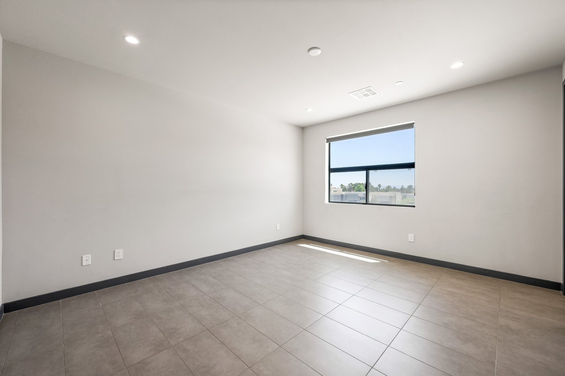  Private Contemporary Masterpiece in Las Vegas