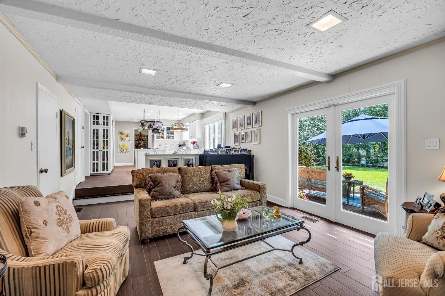 East Brunswick, New Jersey, 08816, United States, 5 Bedrooms Bedrooms, ,5 BathroomsBathrooms,Residential,For Sale,1850220