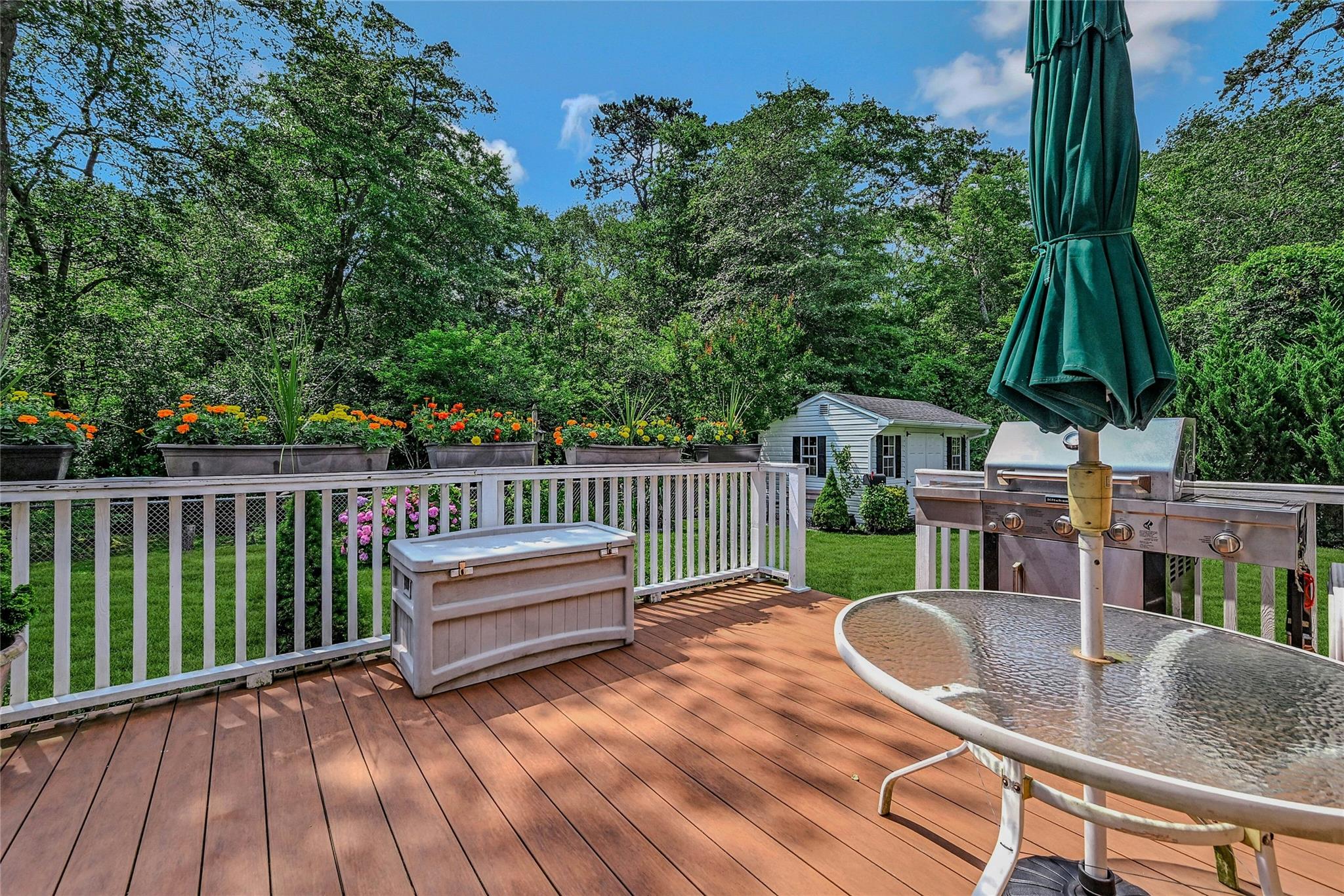 Sayville, New York, 11782, United States, 3 Bedrooms Bedrooms, ,2 BathroomsBathrooms,Residential,For Sale,1892775