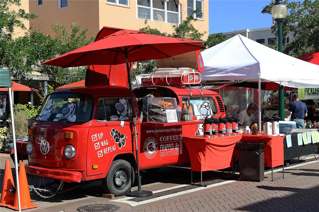 Sarasota, Florida, 34236, United States, 4 Bedrooms Bedrooms, ,5 BathroomsBathrooms,Residential,For Sale,1986324