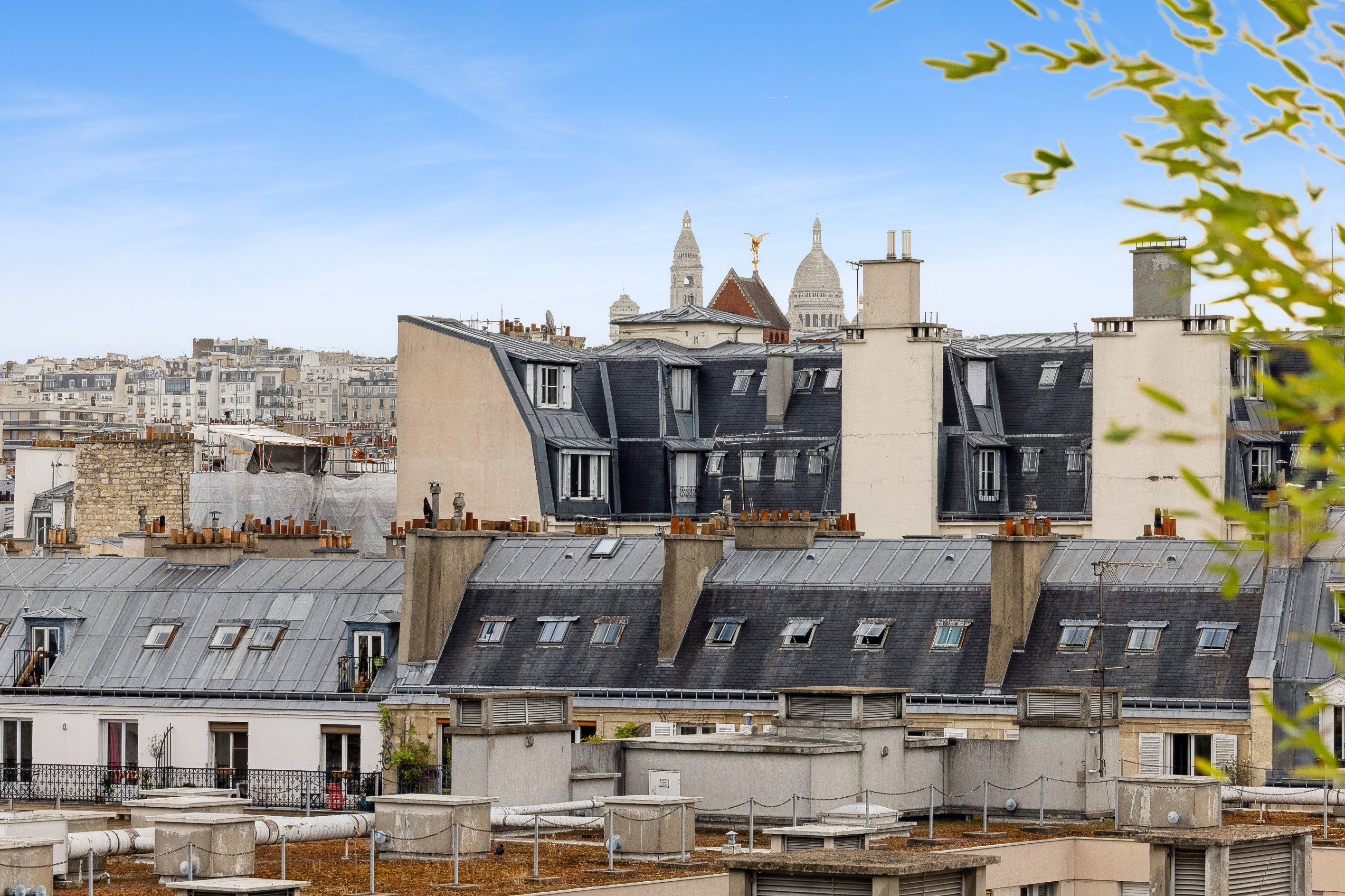  RARE Exceptional apartment with Rooftop, Balconies, and Panoramic Views – Pari… - 物件實景